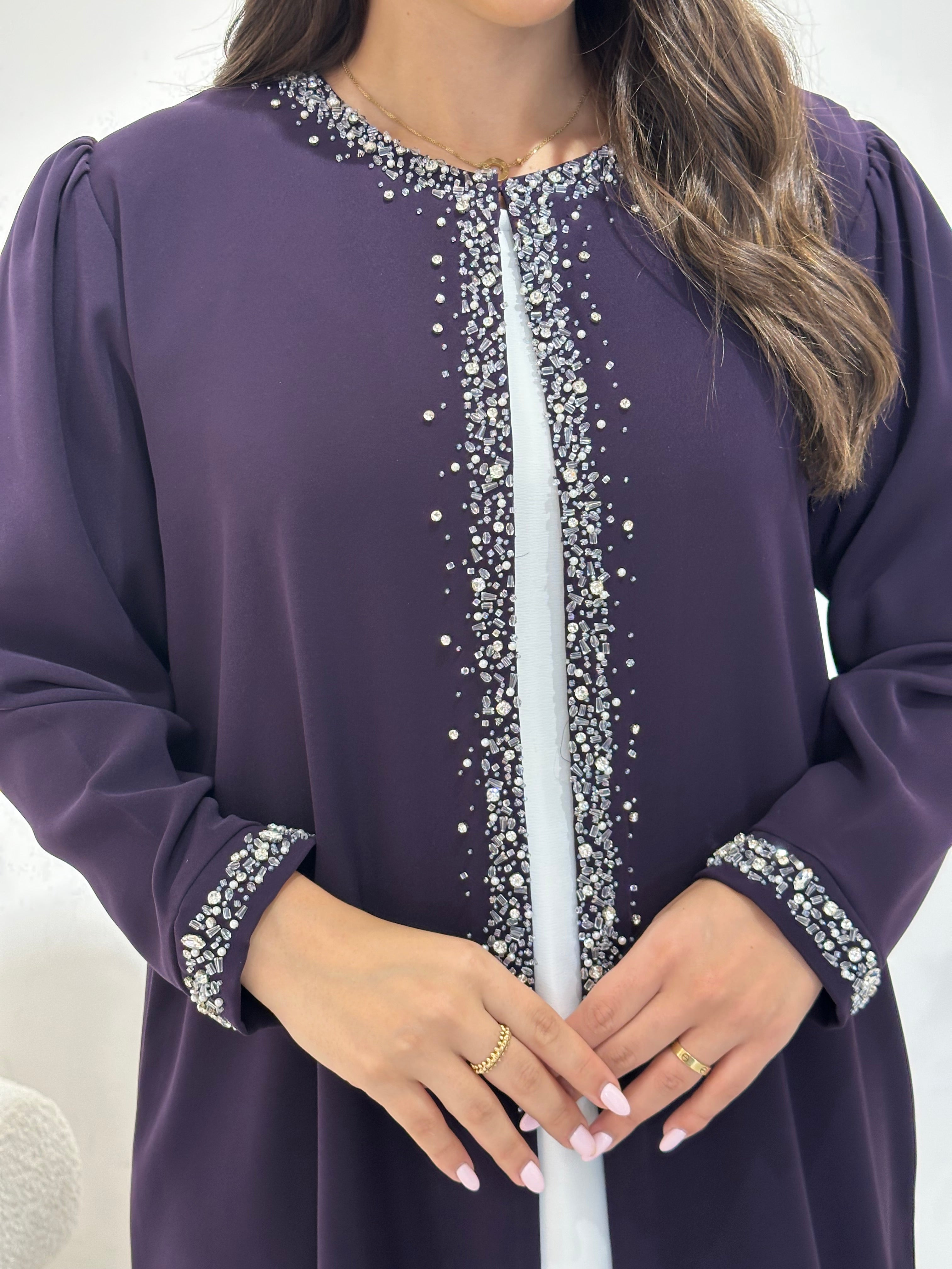 عباية مطبوعة بنقشة زنبق أسود C 1254