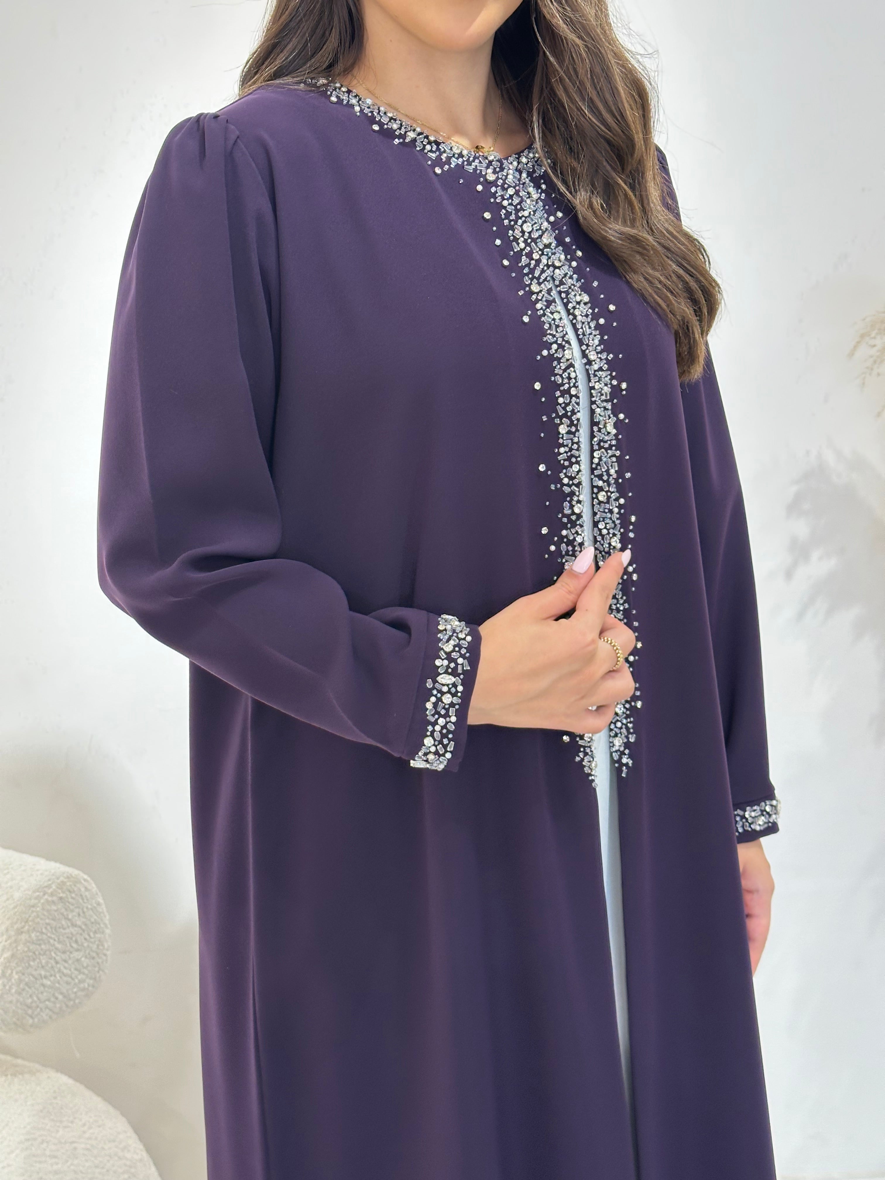 عباية مطبوعة بنقشة زنبق أسود C 1254