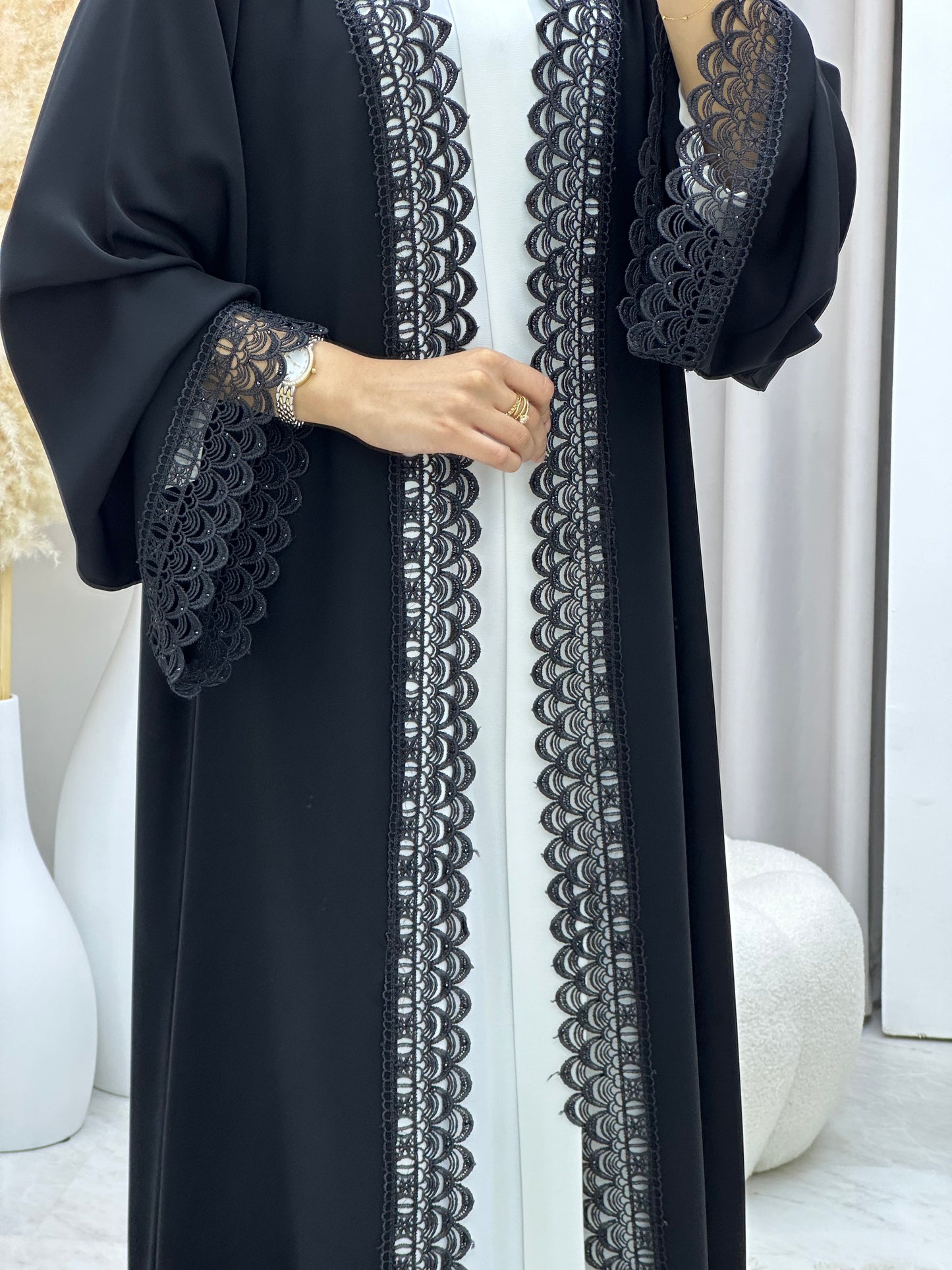 C 0443 Black Classic Lace Abaya