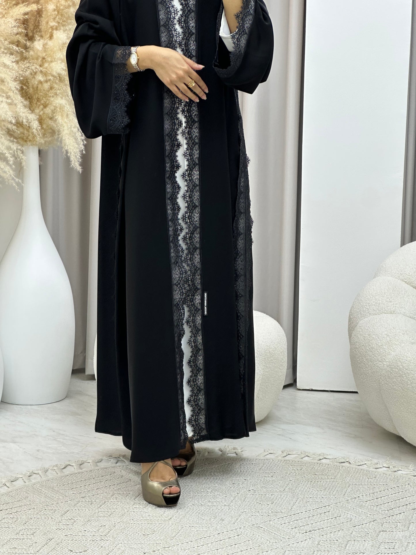 C 0446 Black Classic Lace Abaya