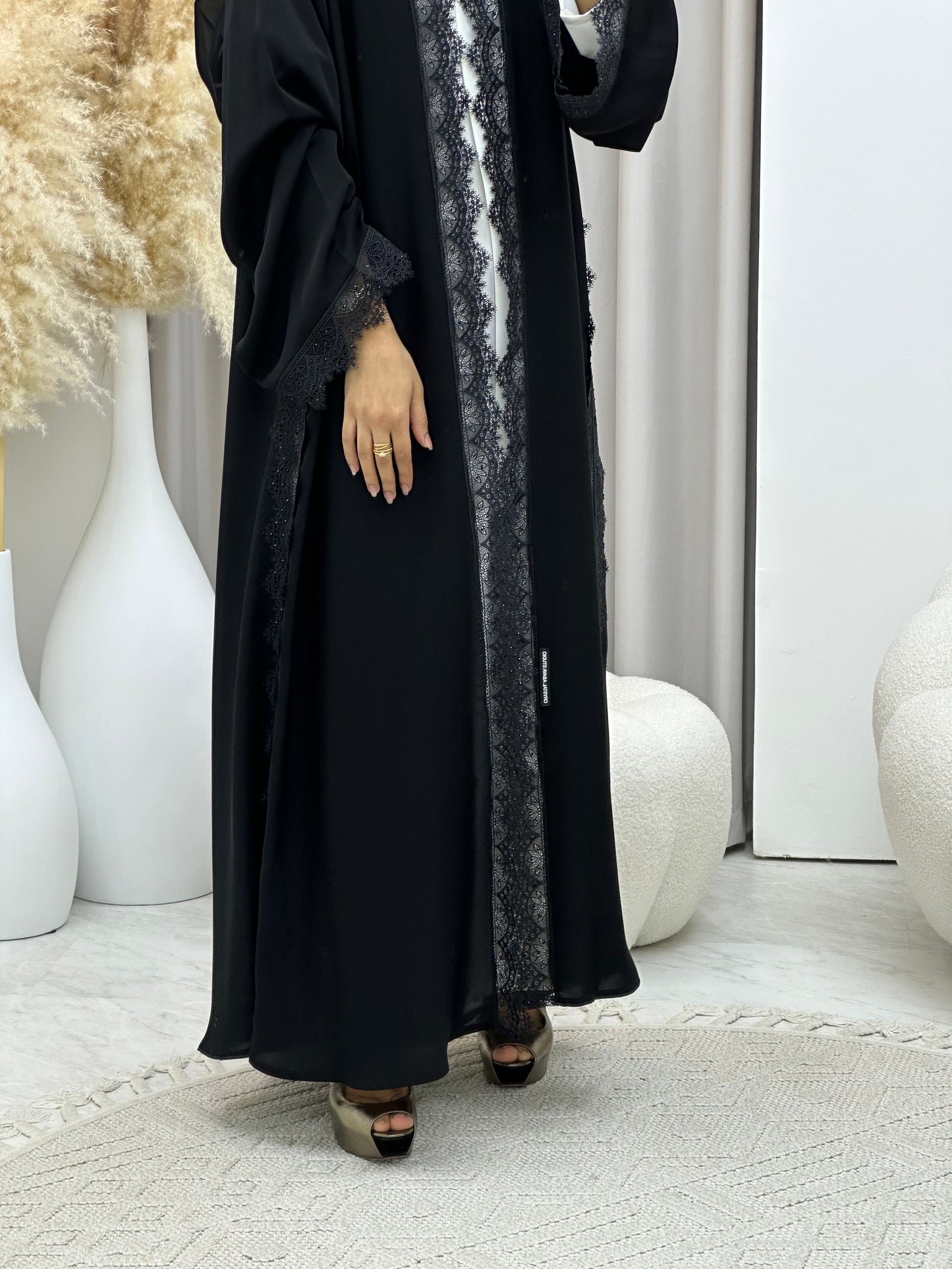 C 0446 Black Classic Lace Abaya