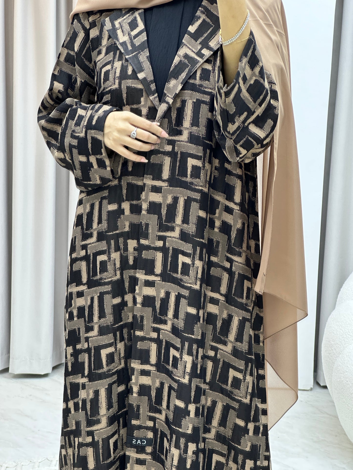 C RTW Square Winter Beige Coat Abaya