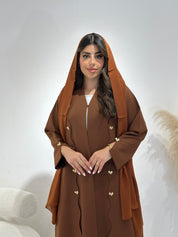 عباية مطبوعة بنقشة زنبق أسود C 1254