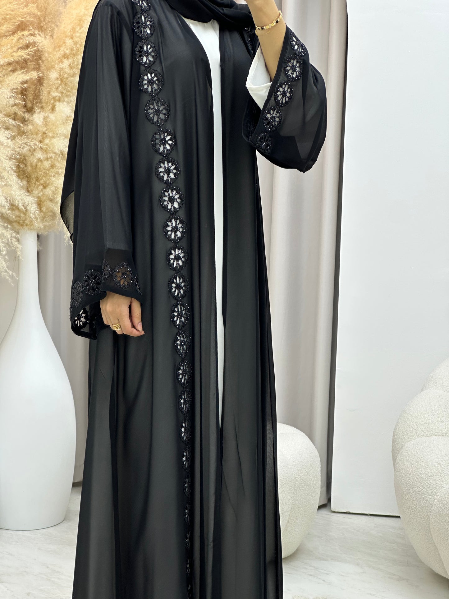 C 0447 Black Classic Lace Abaya