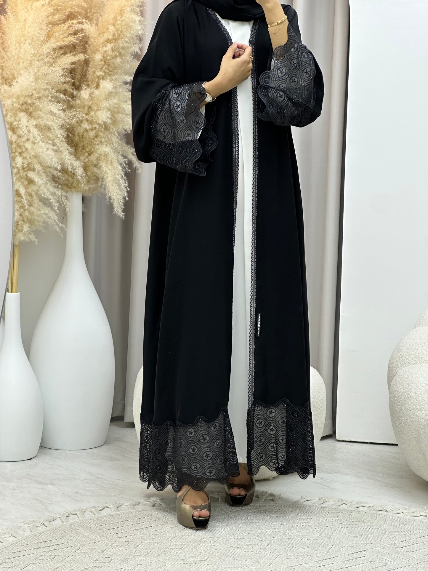 C 0448 Black Classic Lace Abaya