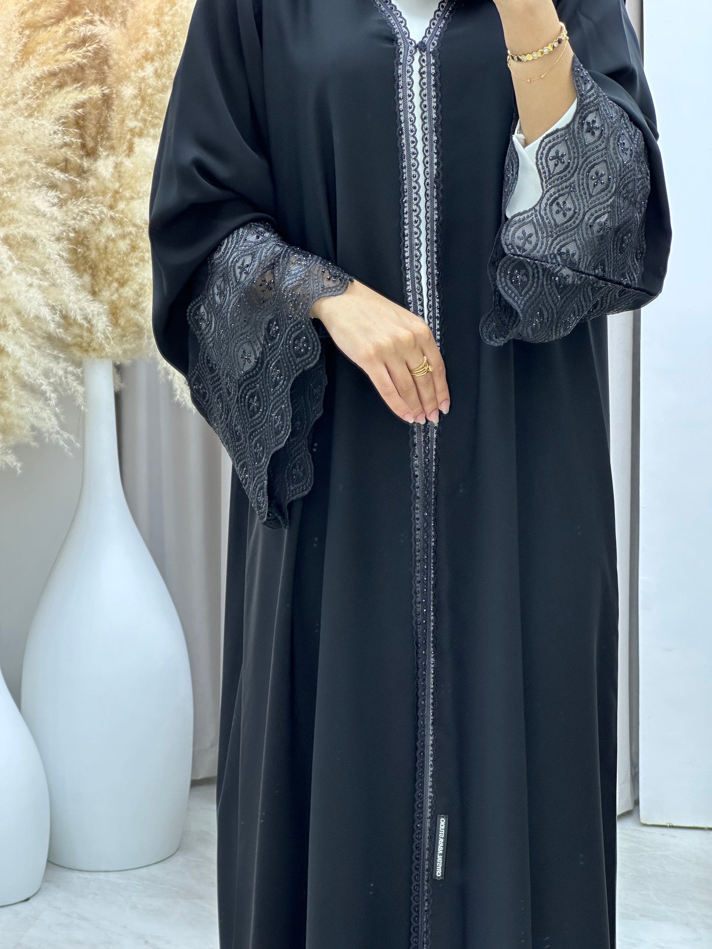 C 0448 Black Classic Lace Abaya