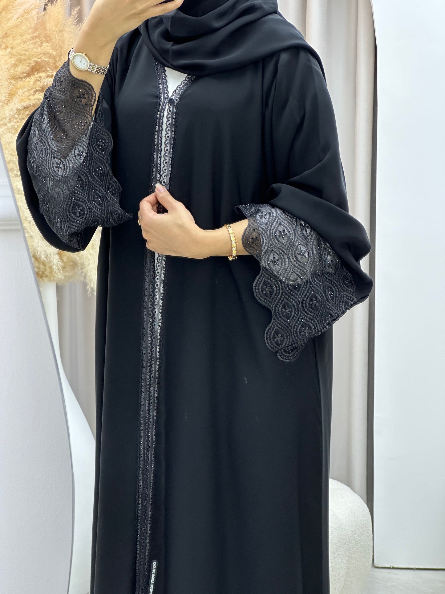 C 0448 Black Classic Lace Abaya