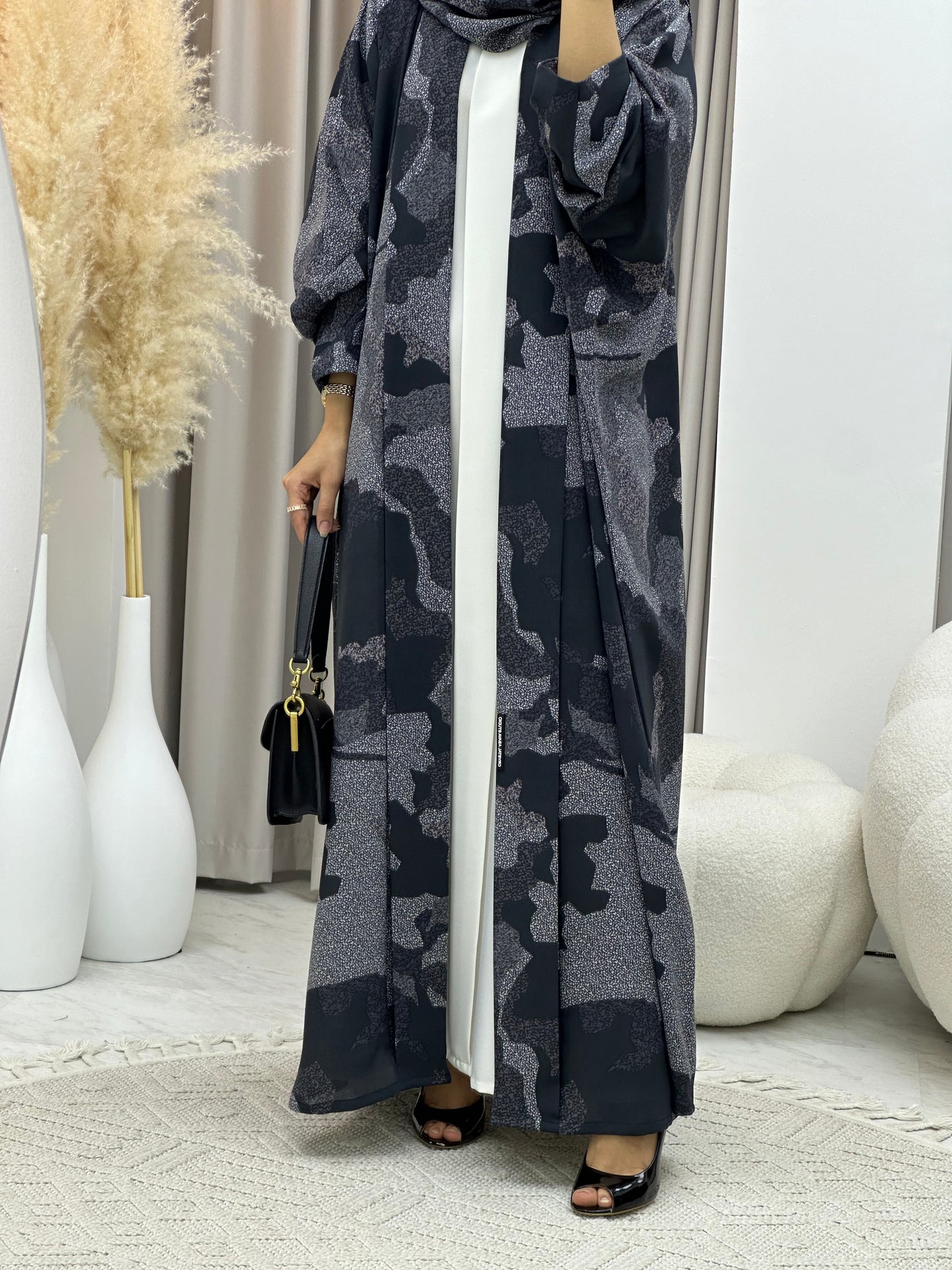 C 0237-03 Army Grey Abaya