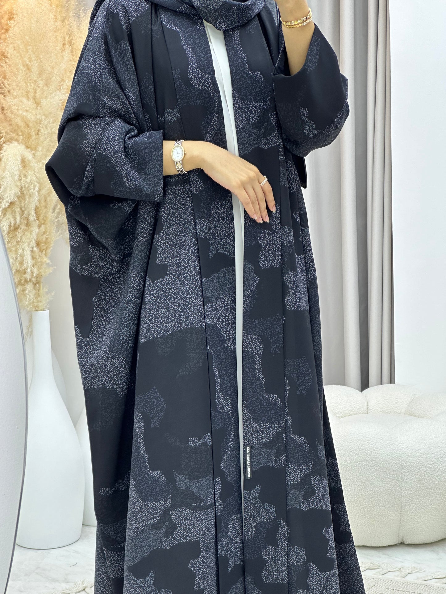 C 0237-01 Army Black Abaya