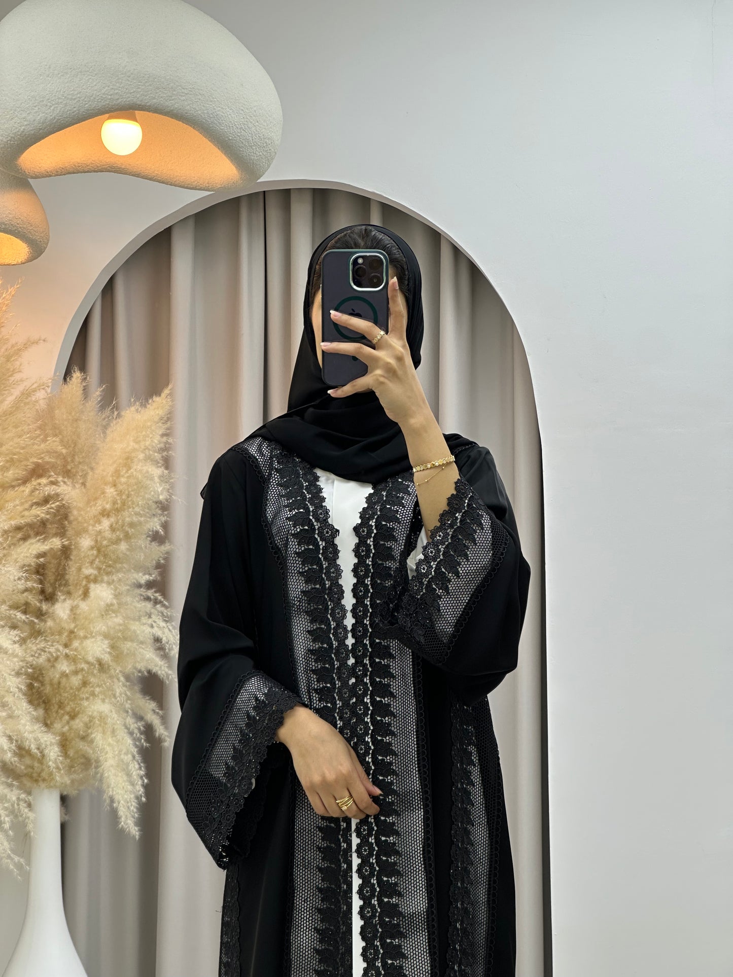 C 0453 Black Classic Lace Abaya