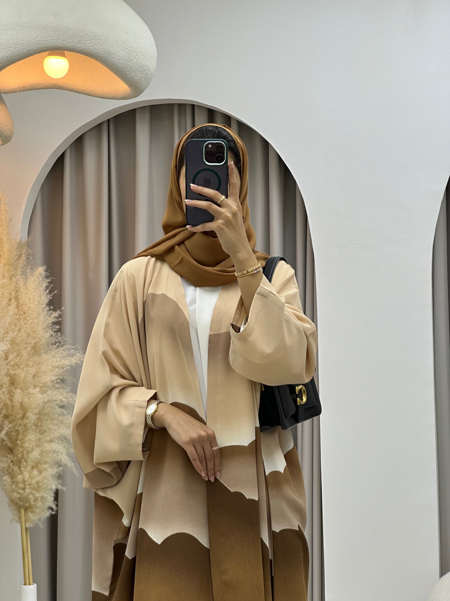 C 0238-02 Wavy Brown Abaya