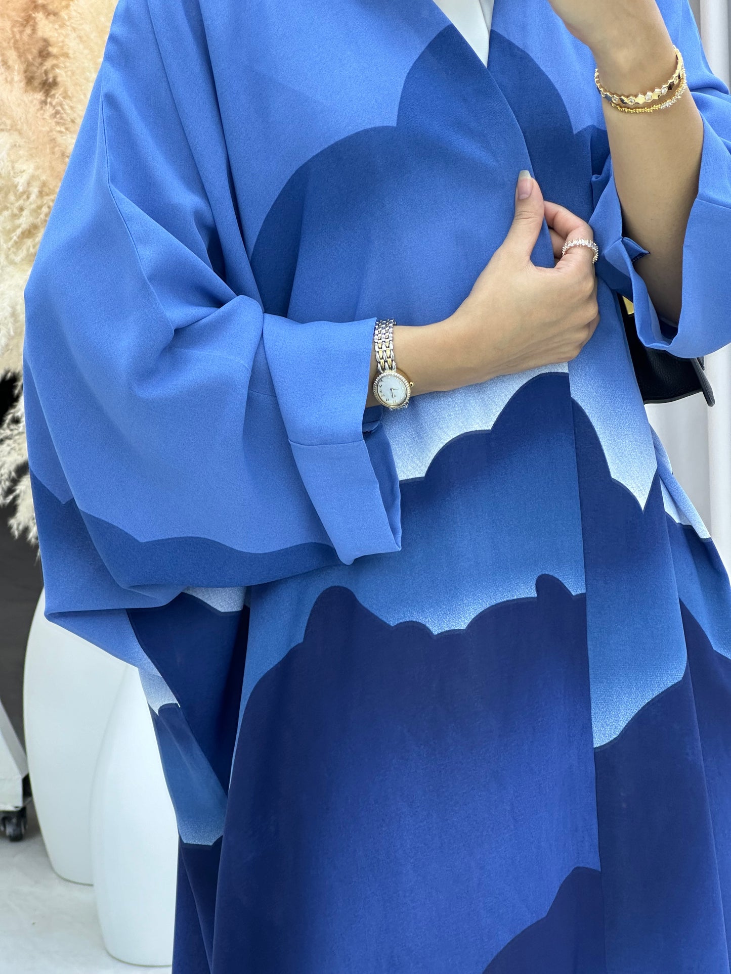 C 0238-01 Wavy Blue Abaya