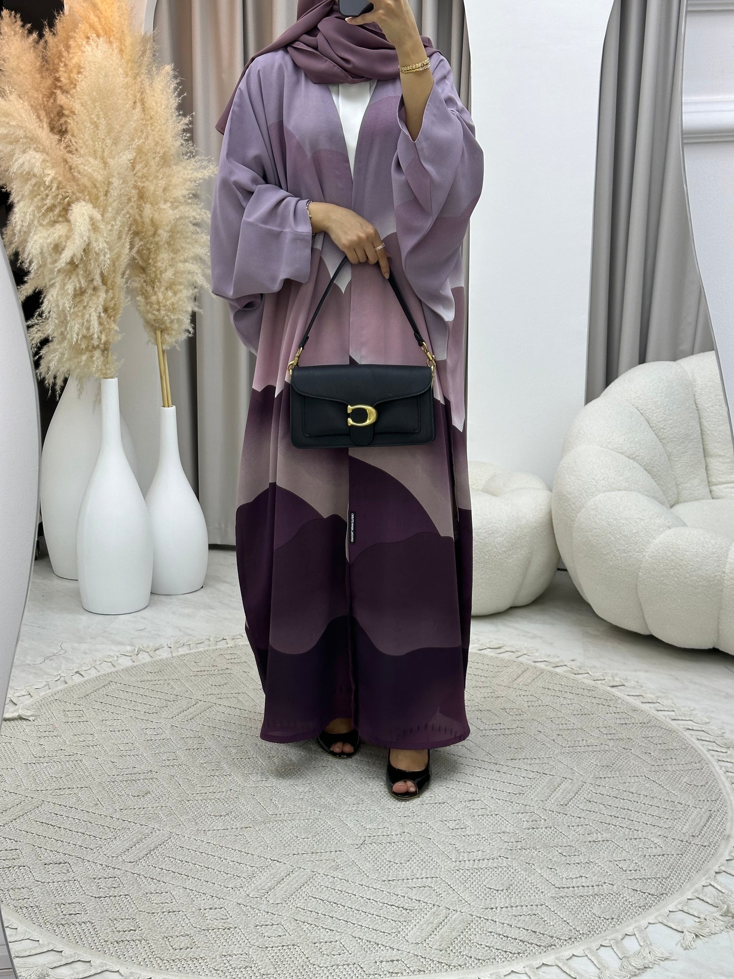 C 0238-03 Wavy Purple Abaya