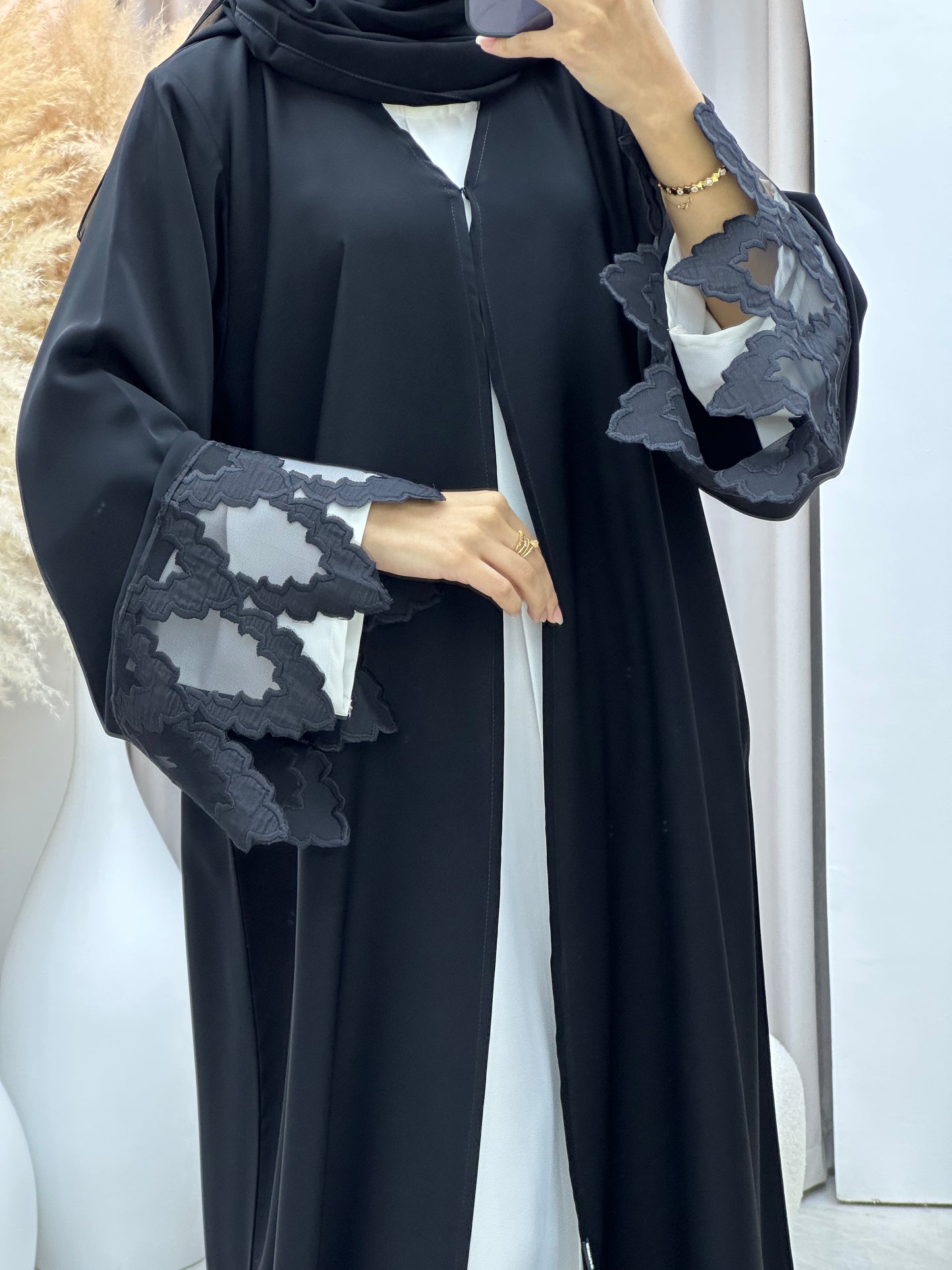 C 0457 Black Classic Lace Abaya