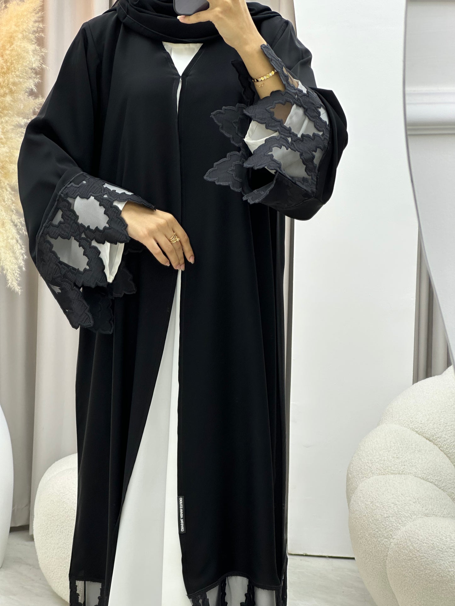 C 0457 Black Classic Lace Abaya