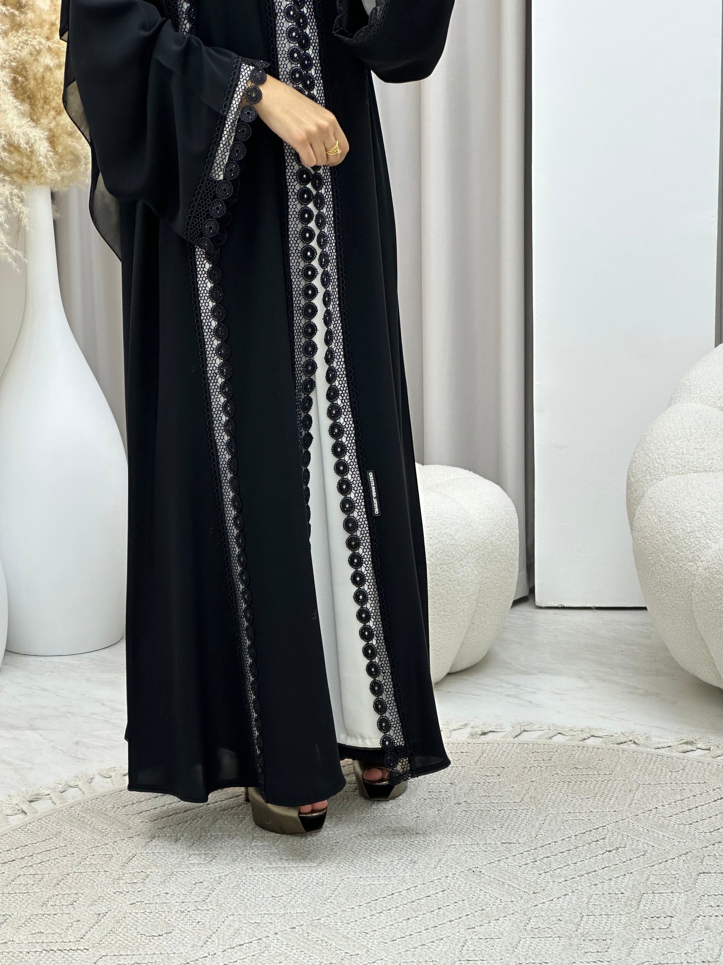 C 0459 Black Classic Lace Abaya