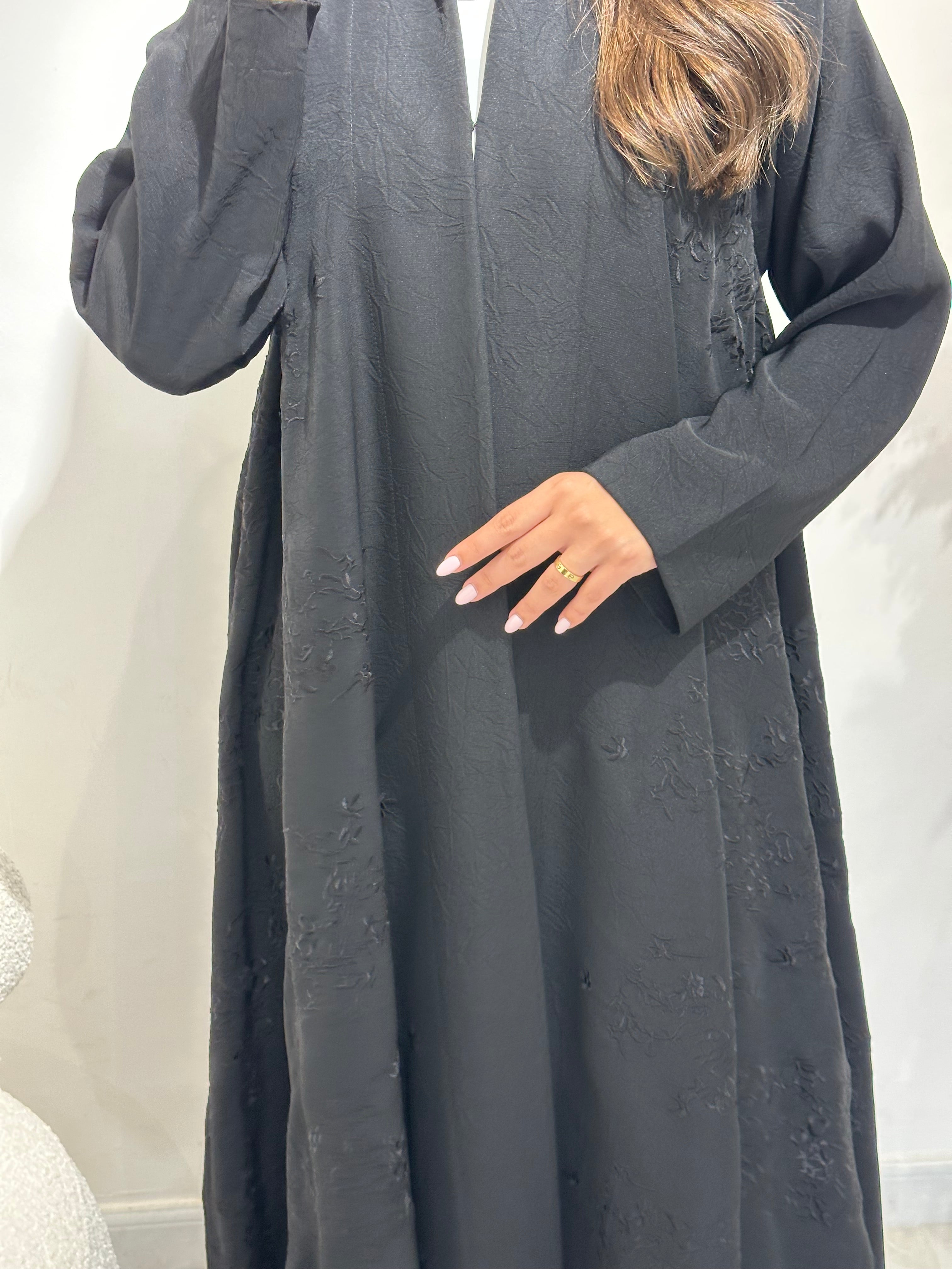 C 1390 Floral Black Abaya