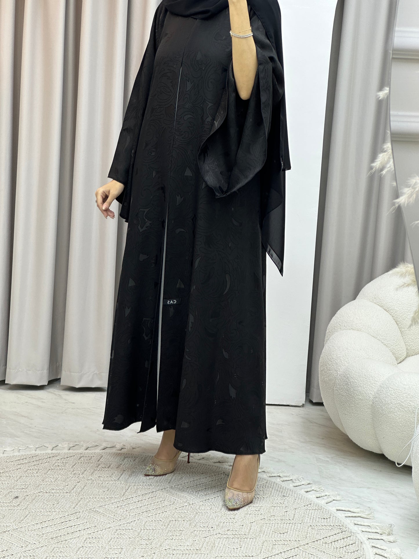 C Black Swirl Print Jacquard Abaya Set