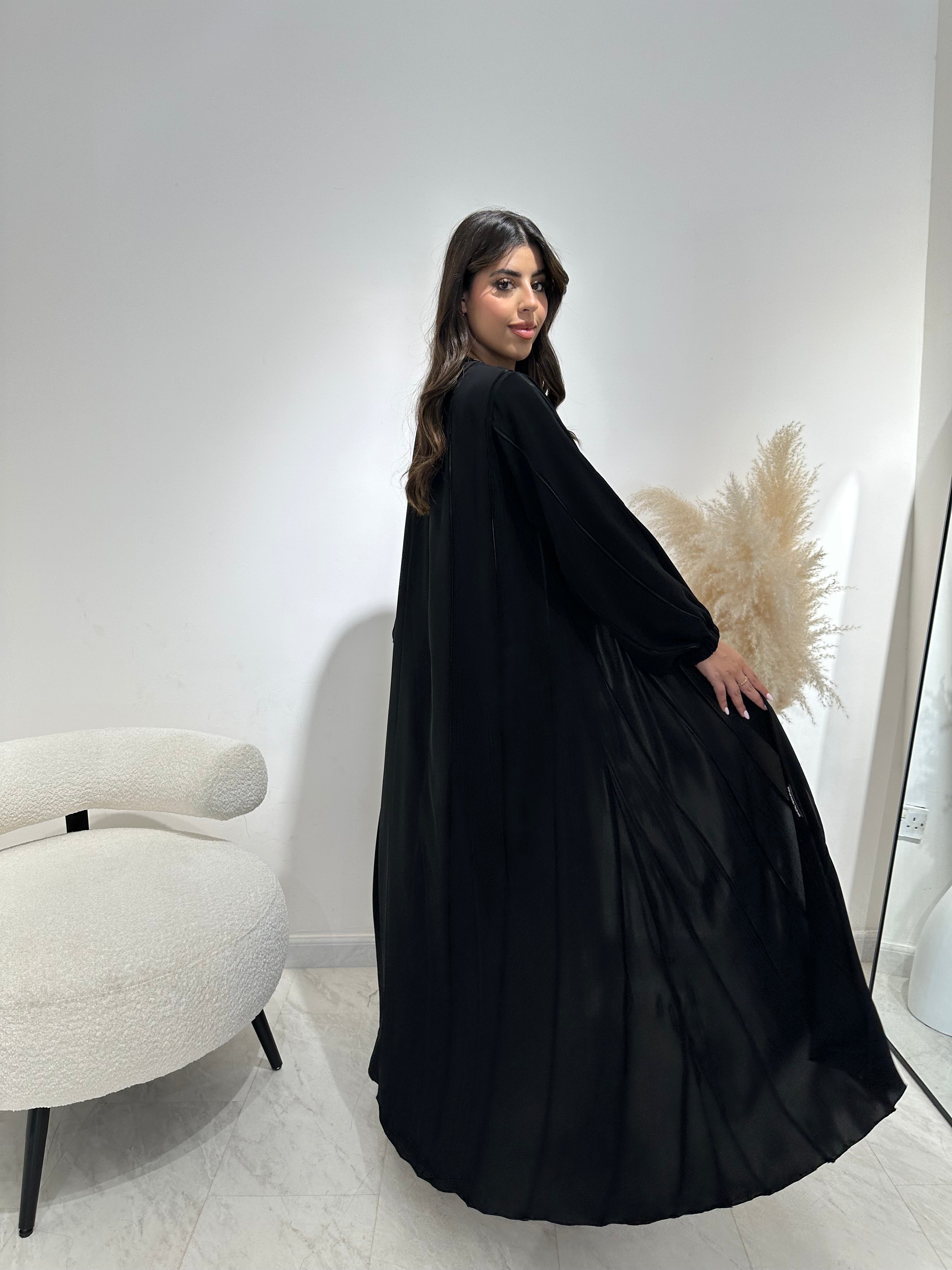 C 1387 Striped Black Abaya