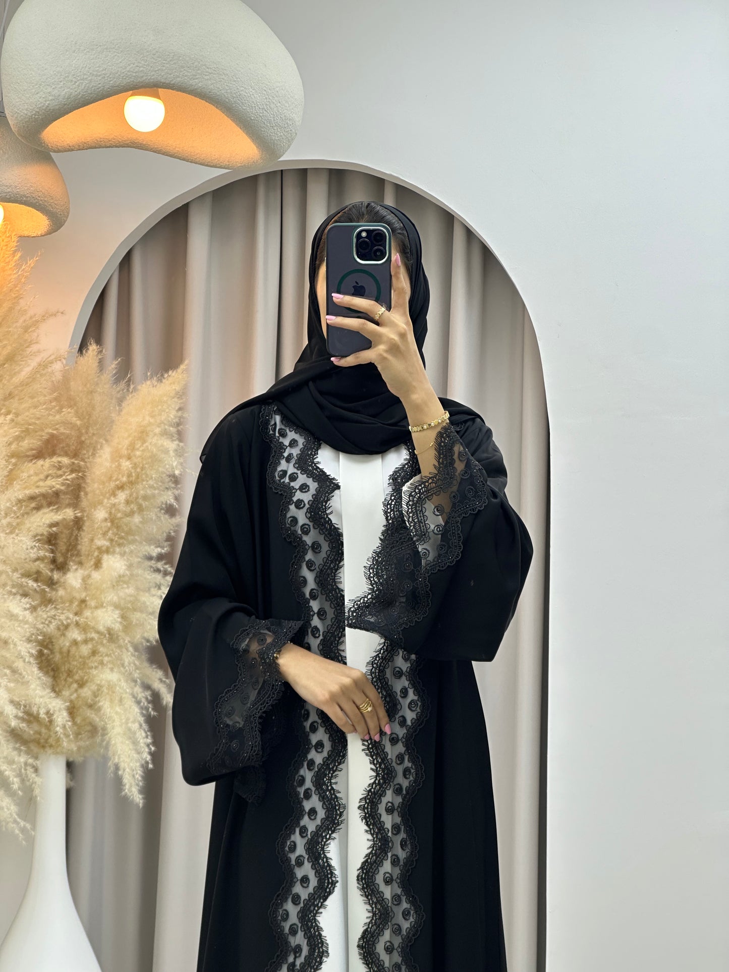 C 0460 Black Classic Lace Abaya