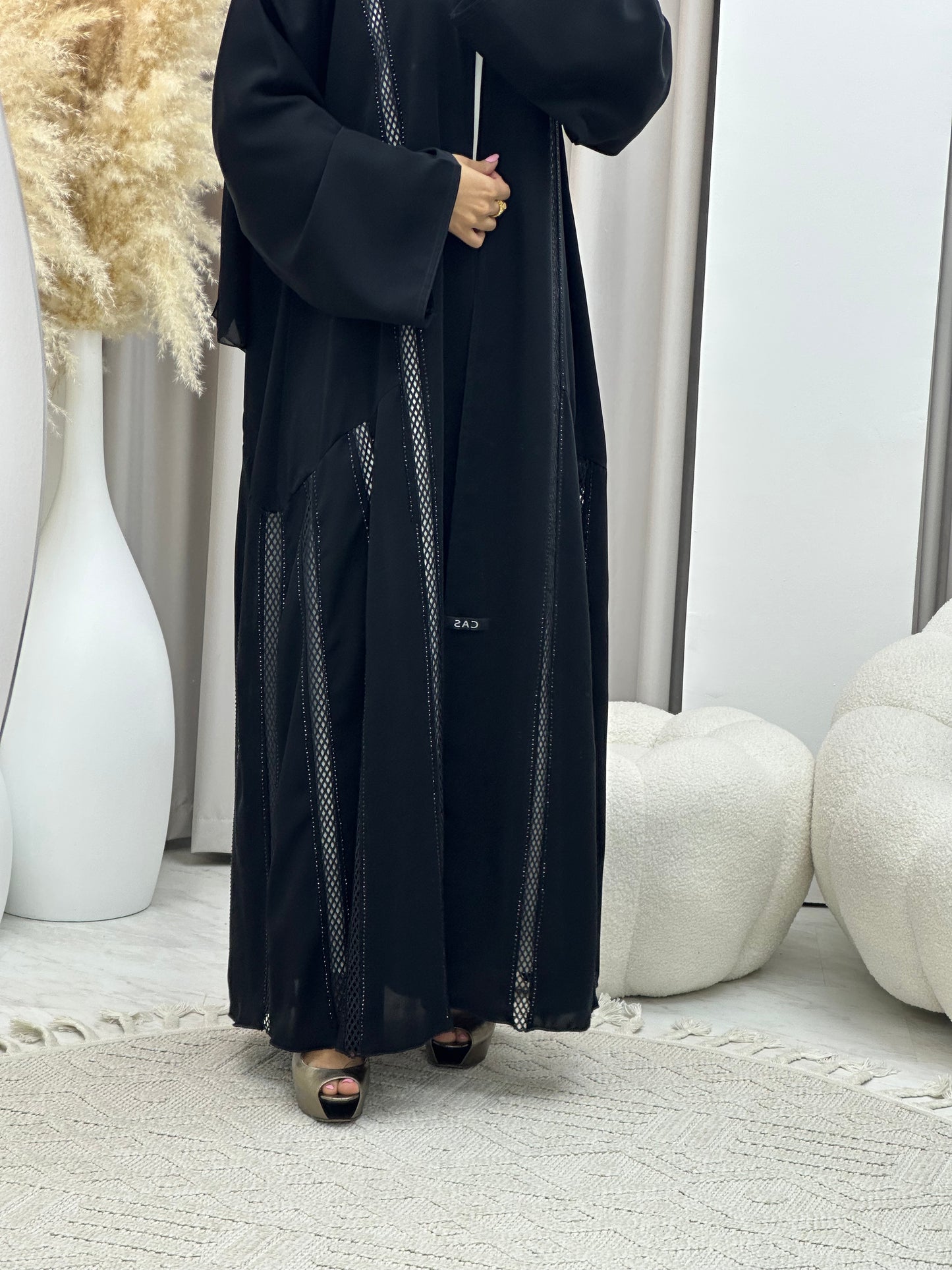 C 0461 Black Classic Lace Abaya