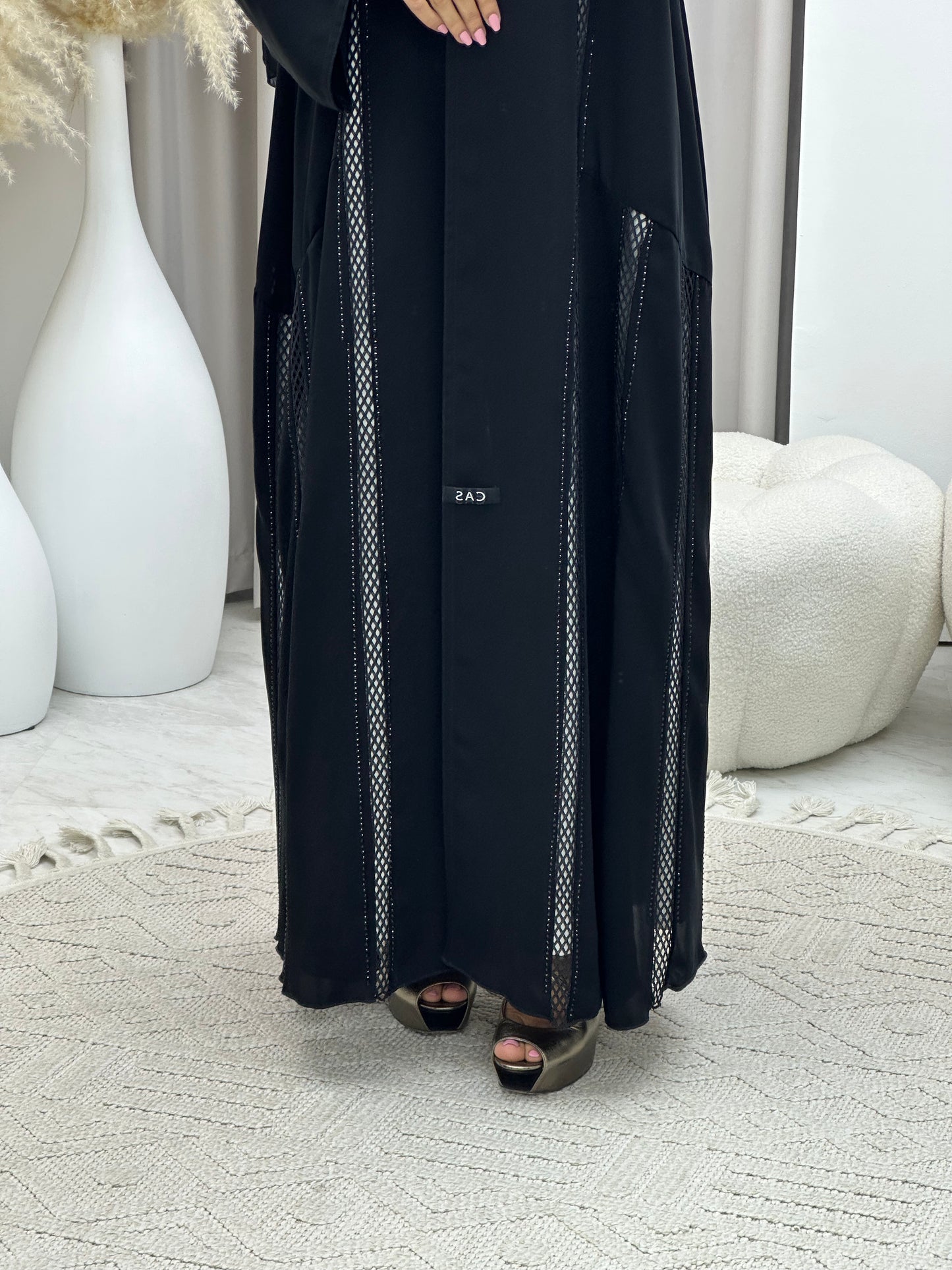 C 0461 Black Classic Lace Abaya