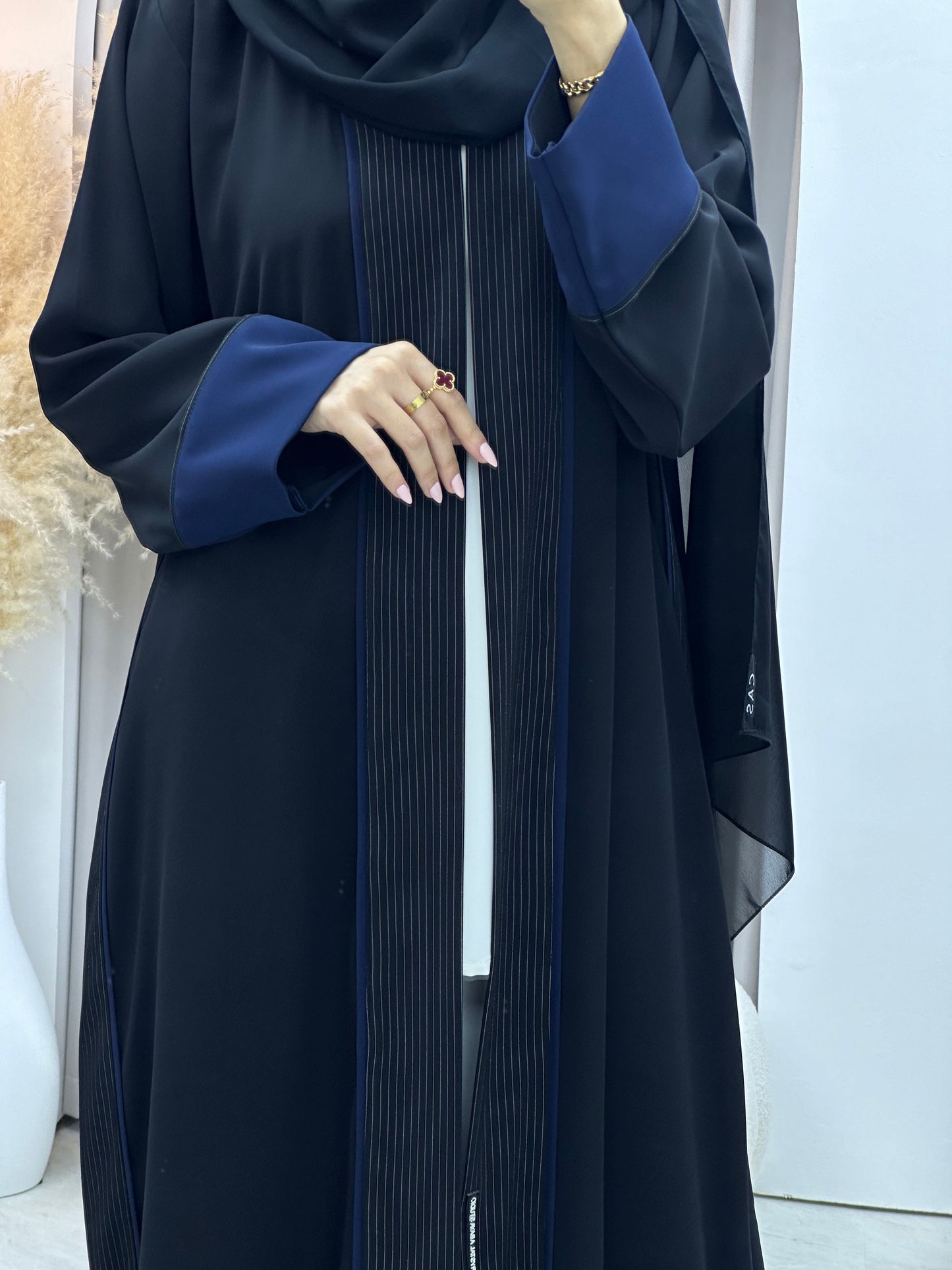 C 0053 Black Abaya