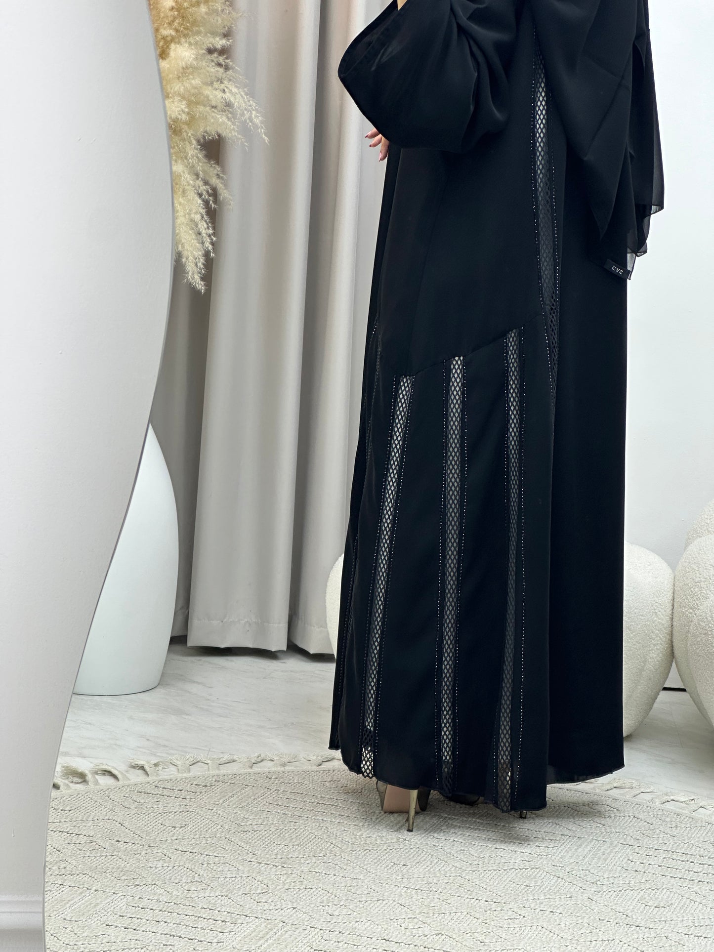 C 0461 Black Classic Lace Abaya