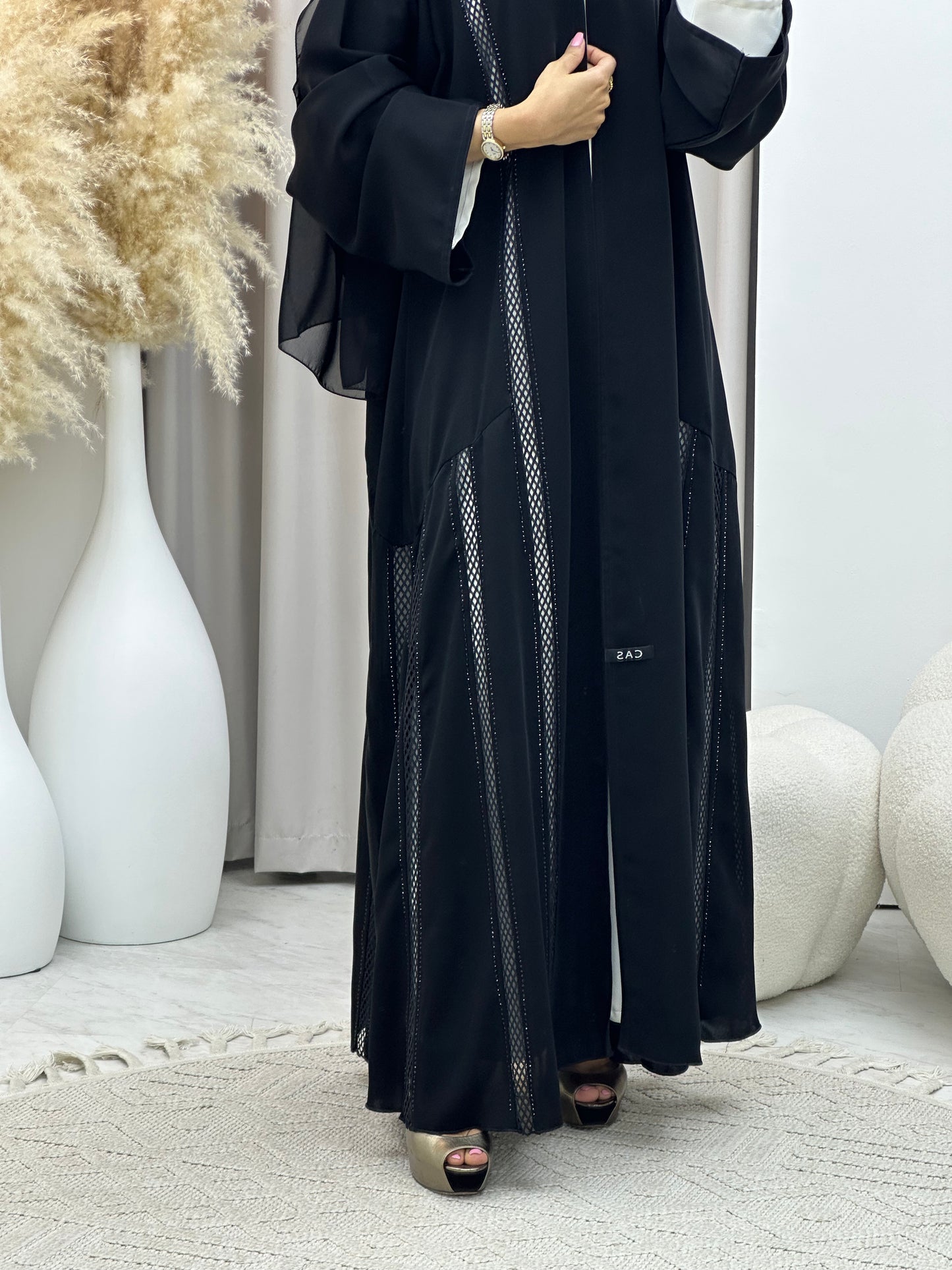 C 0461 Black Classic Lace Abaya