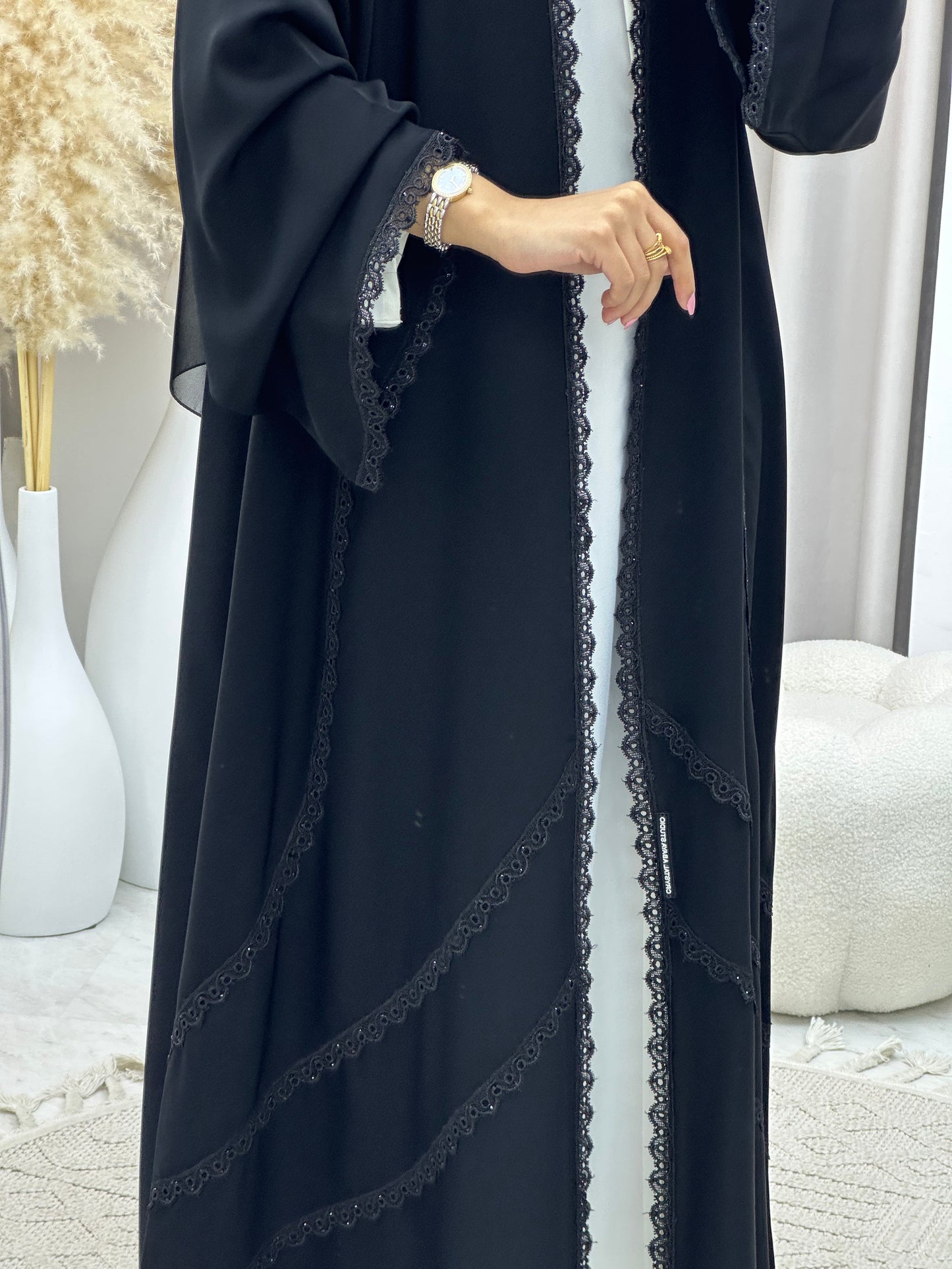 C 0462 Black Classic Lace Abaya