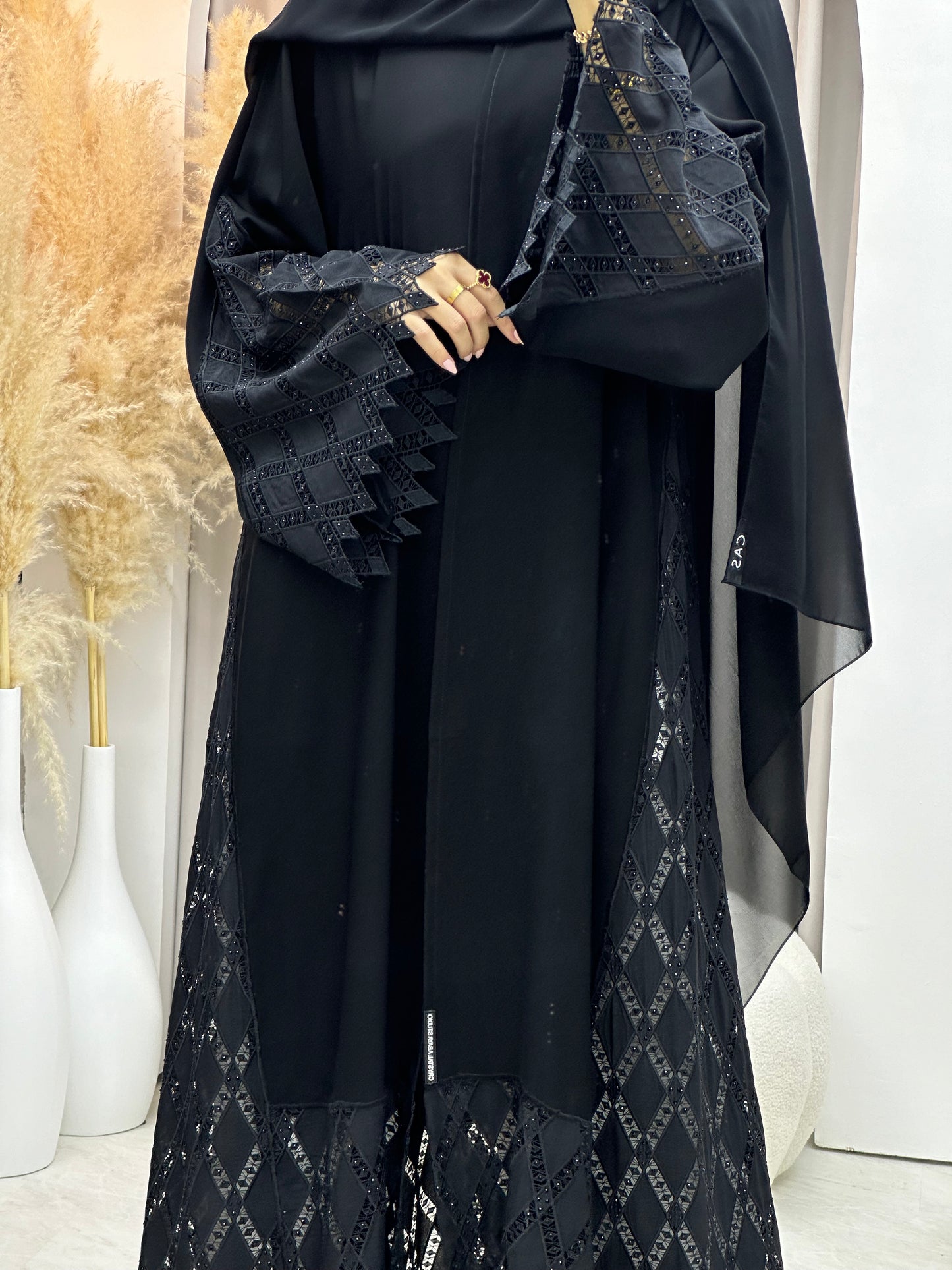 C RTW 0056 Black Abaya