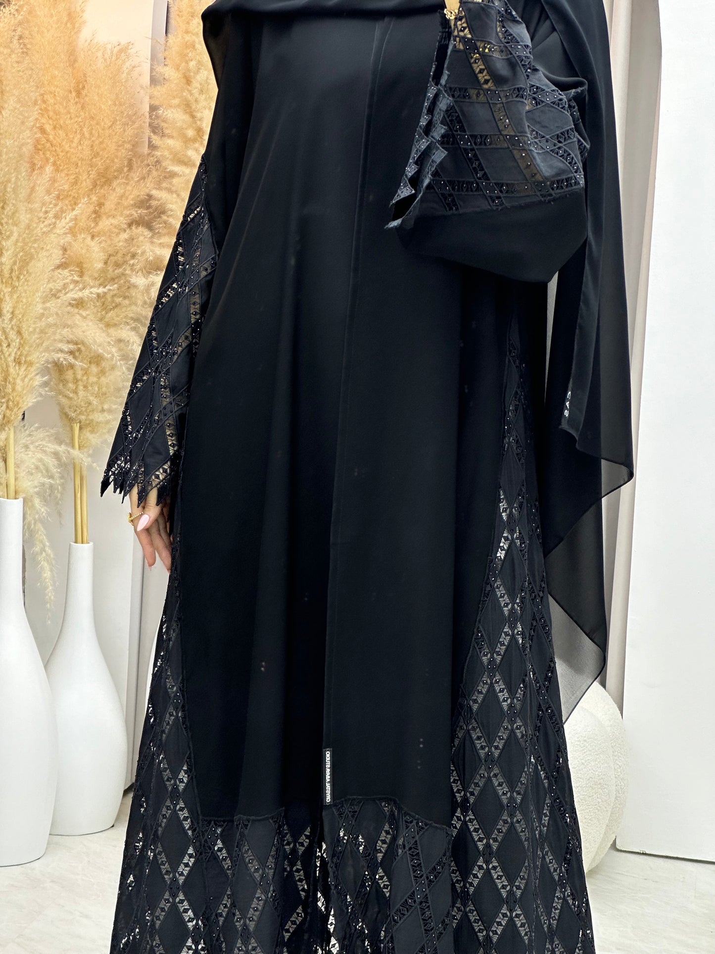 C RTW 0056 Black Abaya