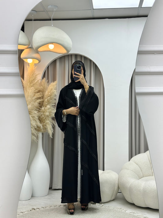 C 0465 Black Classic Lace Abaya