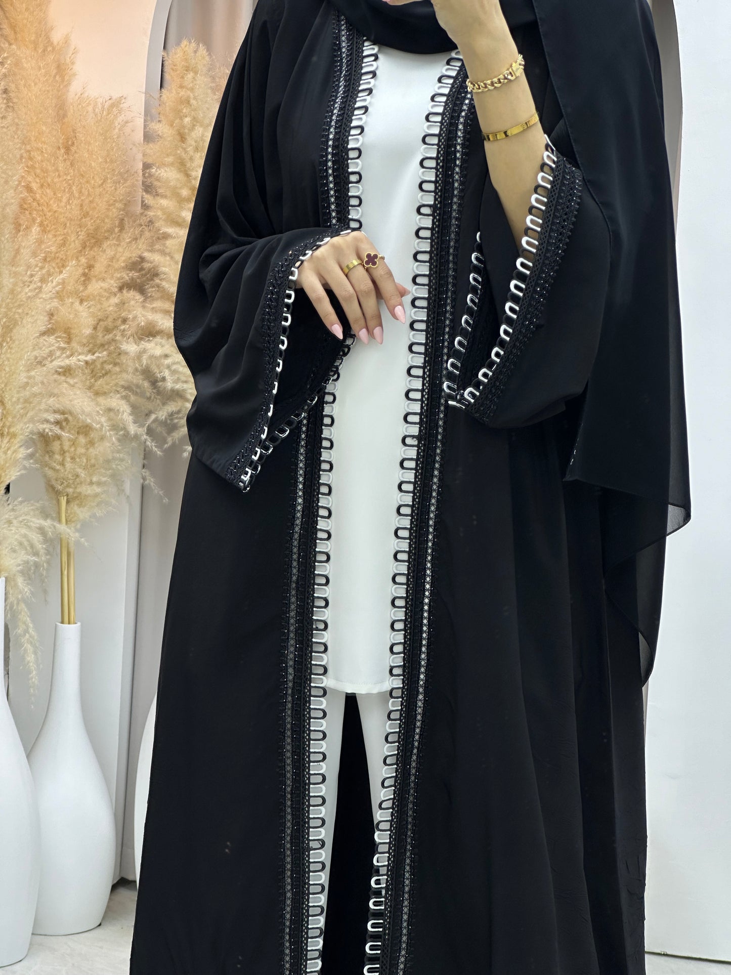 C 0058 Black Abaya