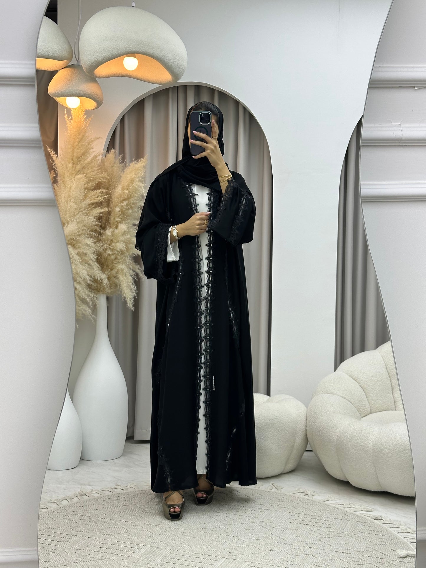 C 0470 Black Classic Lace Abaya