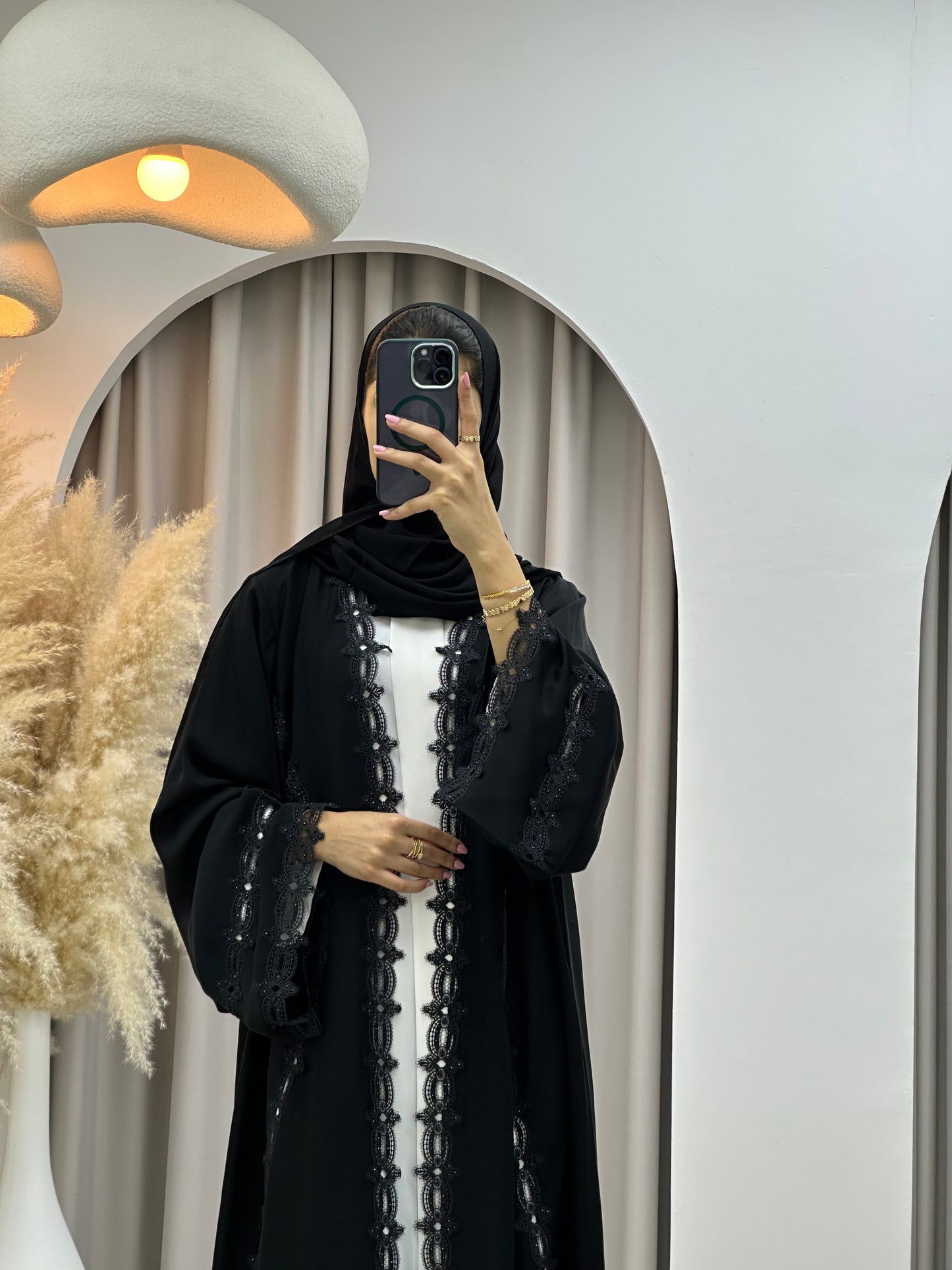 C 0470 Black Classic Lace Abaya