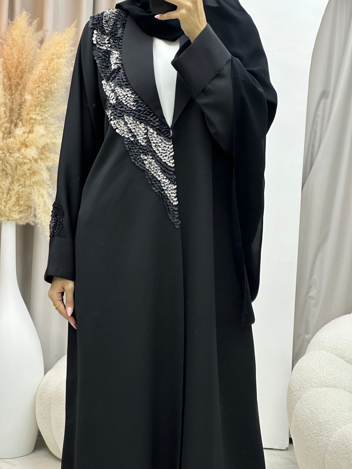 C 0060 Black Abaya