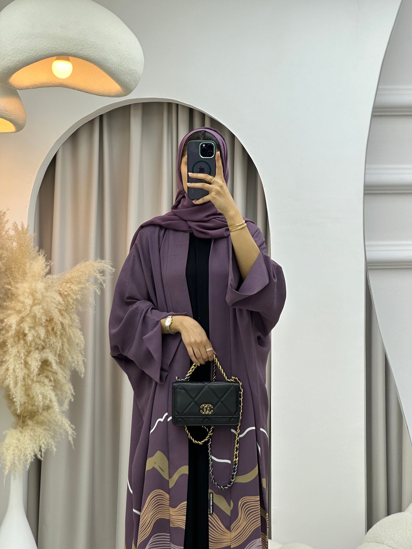 C 0248-01 Purple Wavy Abaya