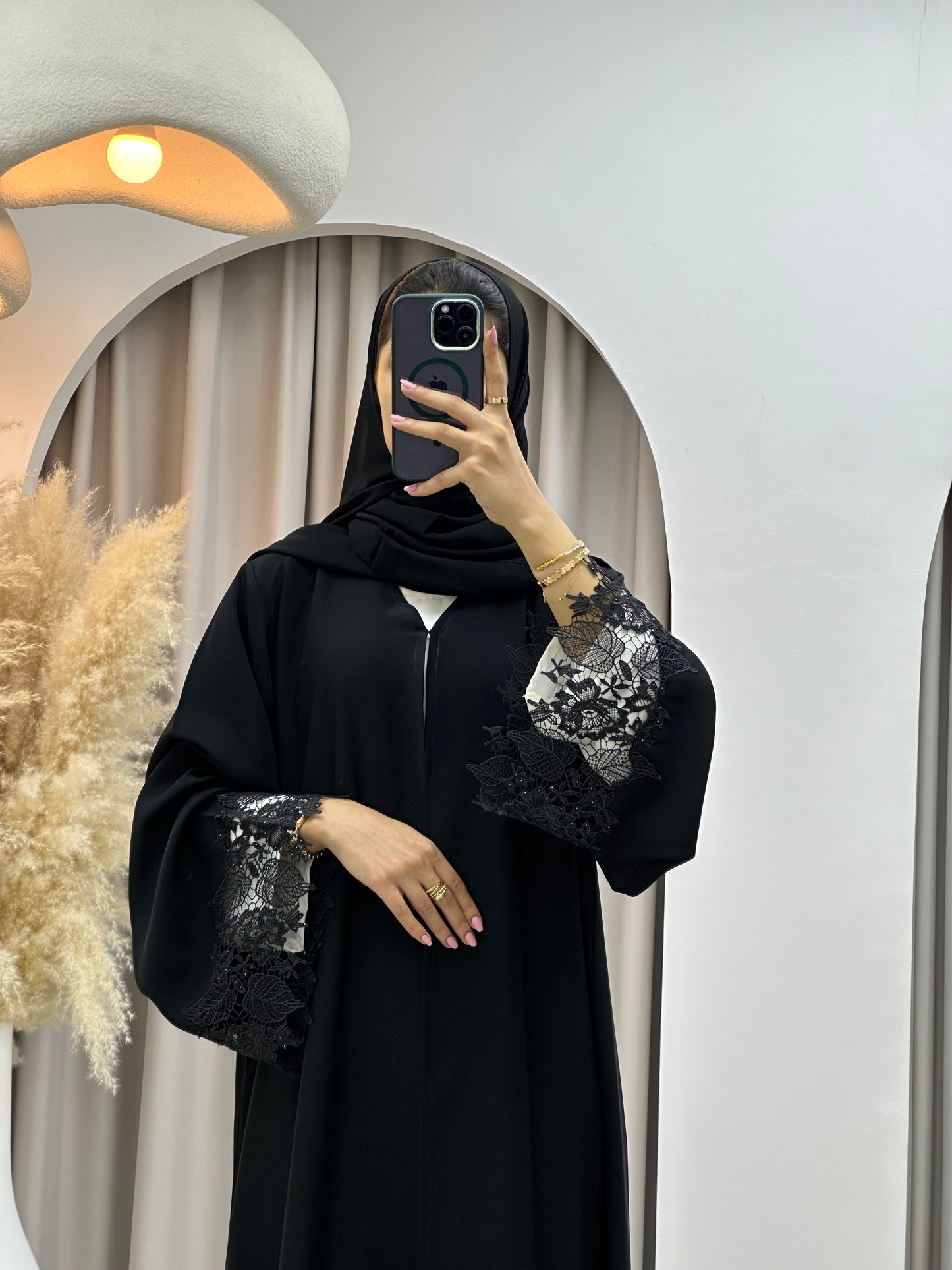 C 0471 Black Classic Lace Abaya