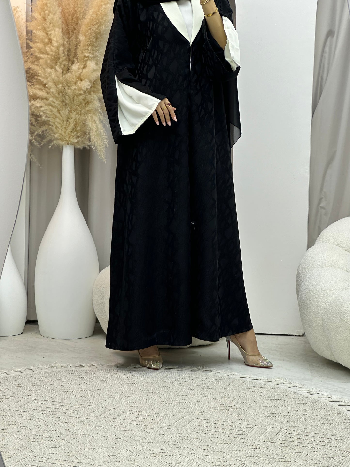 C 0061 Black Abaya