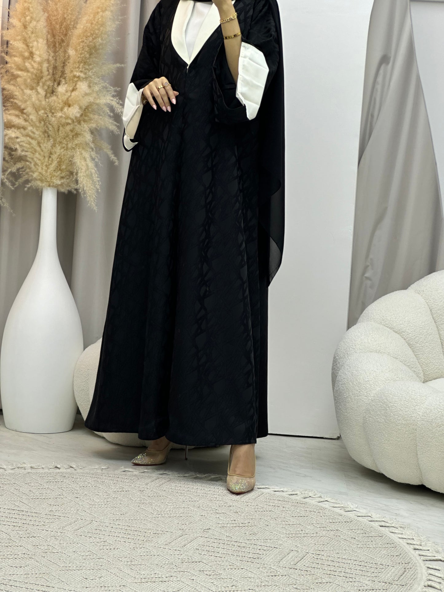 C 0061 Black Abaya