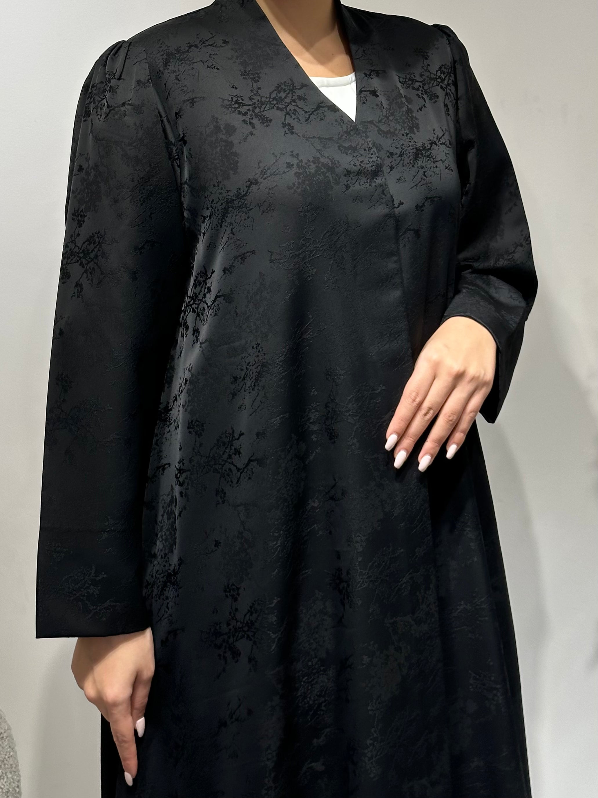 C 1632 Black Printed Abaya