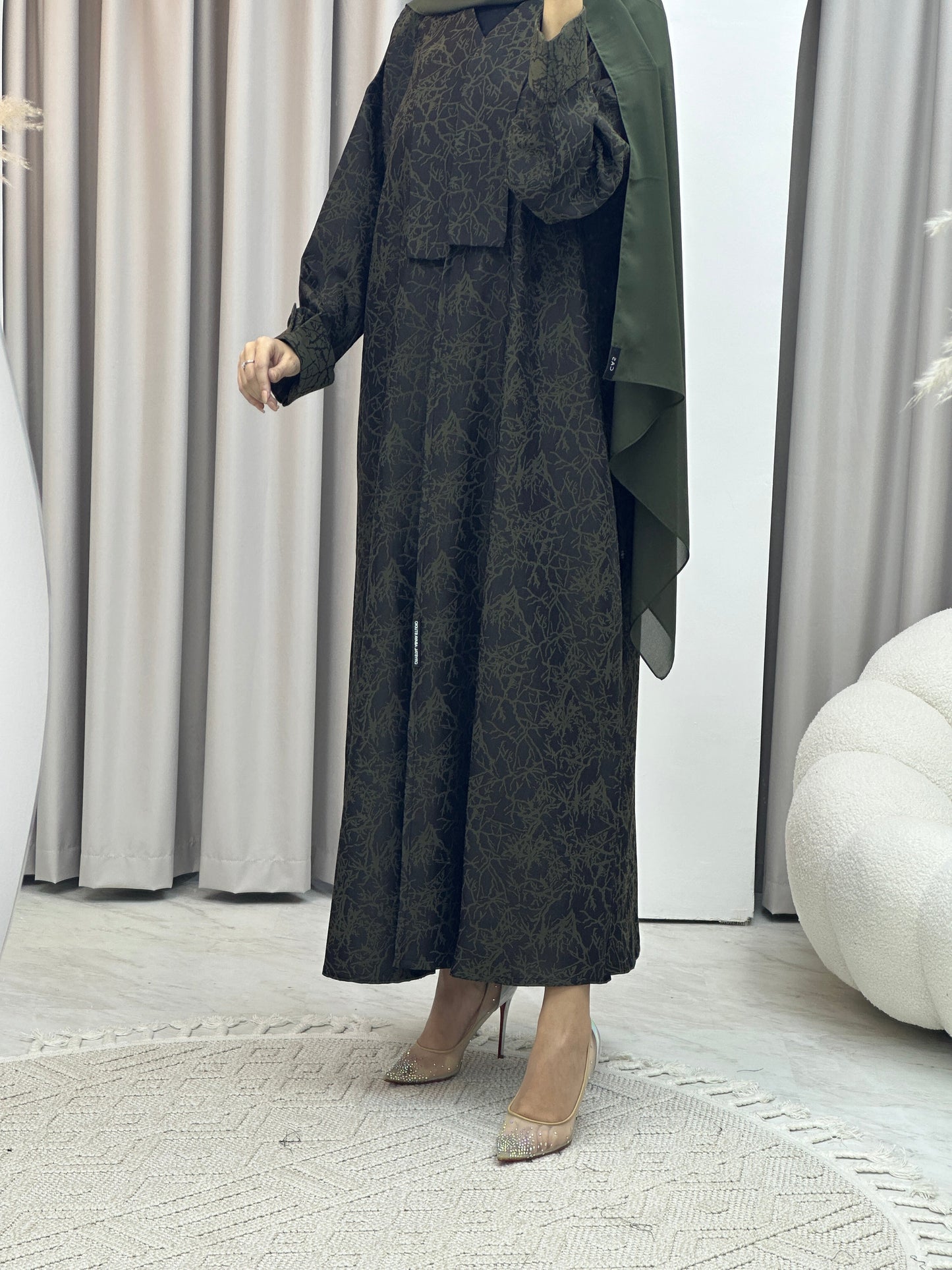 C RTW Branch Winter Green Coat Abaya