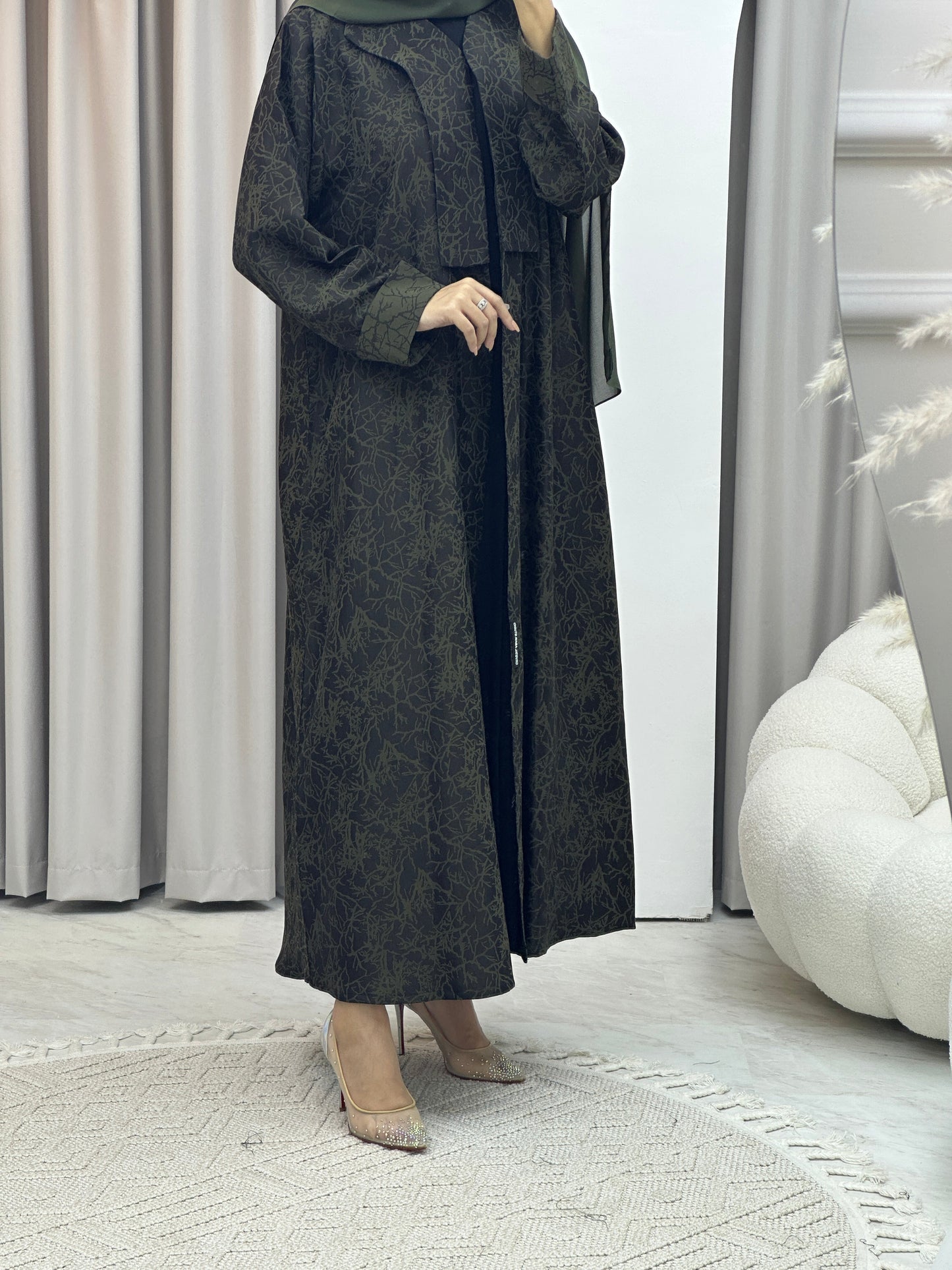 C RTW Branch Winter Green Coat Abaya