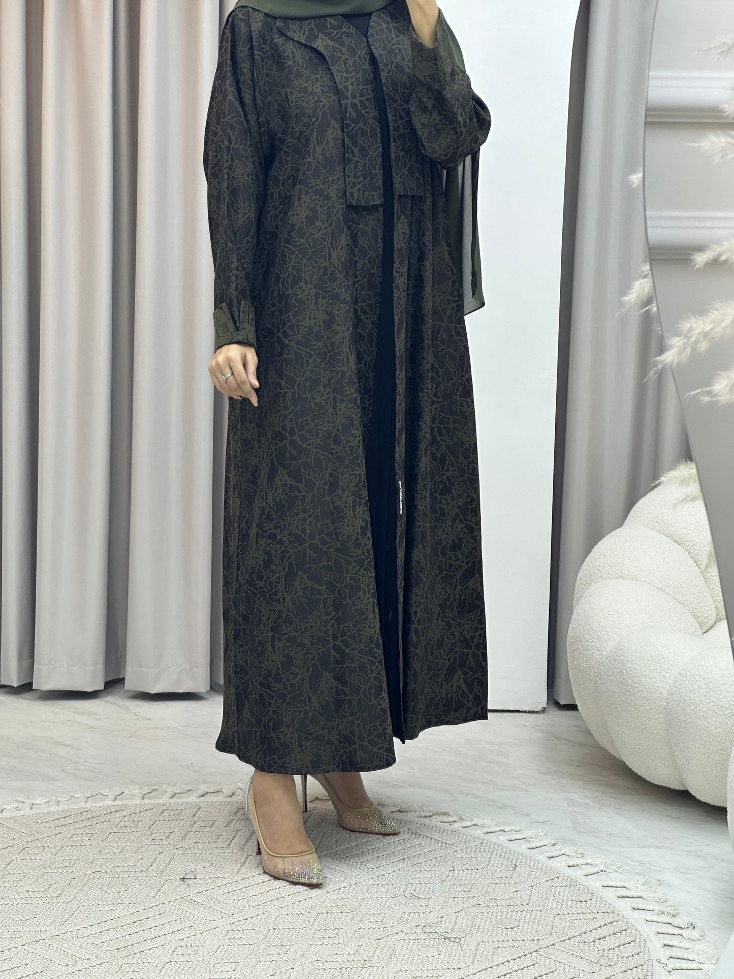 C RTW Branch Winter Green Coat Abaya