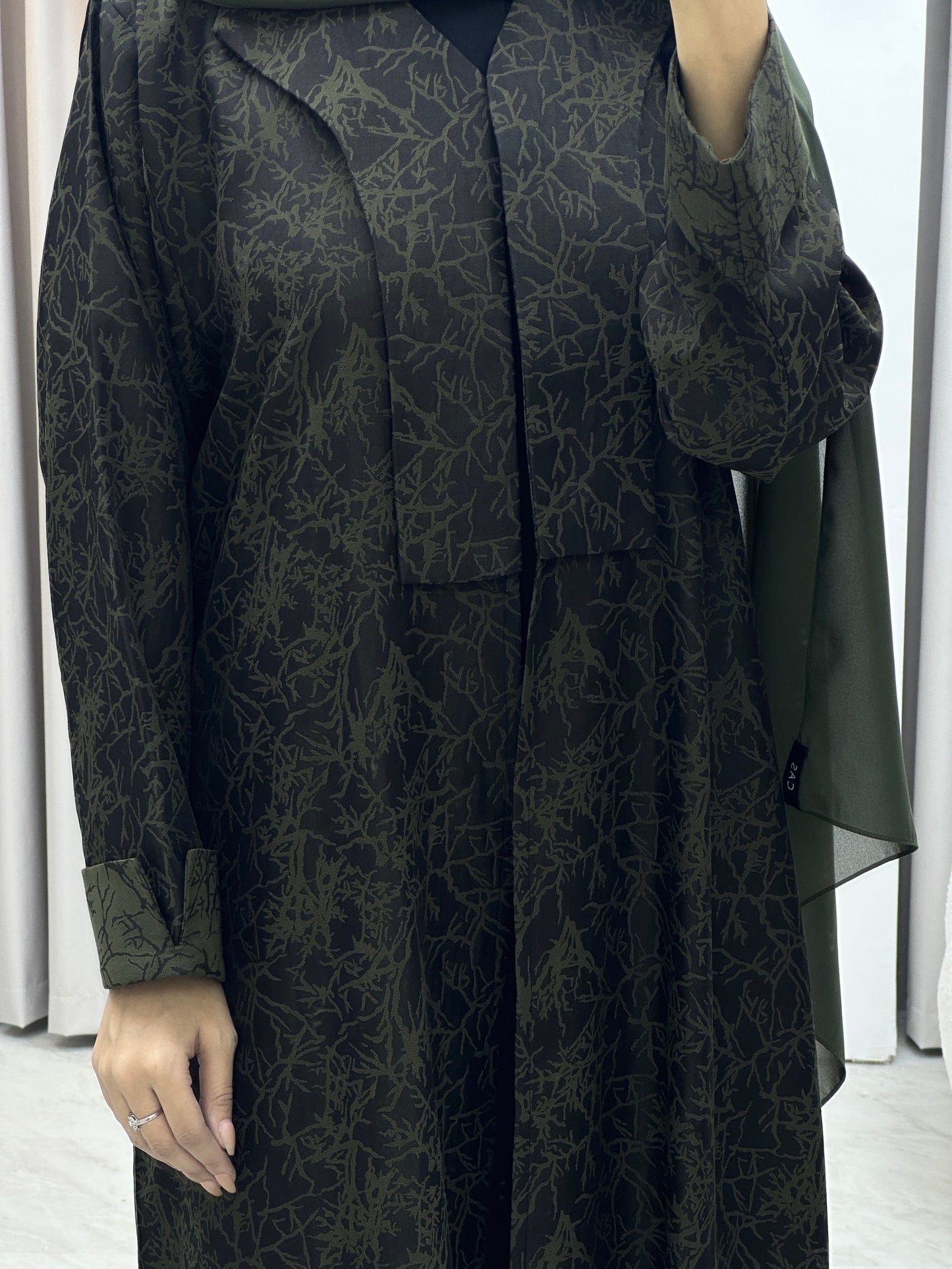 C RTW Branch Winter Green Coat Abaya