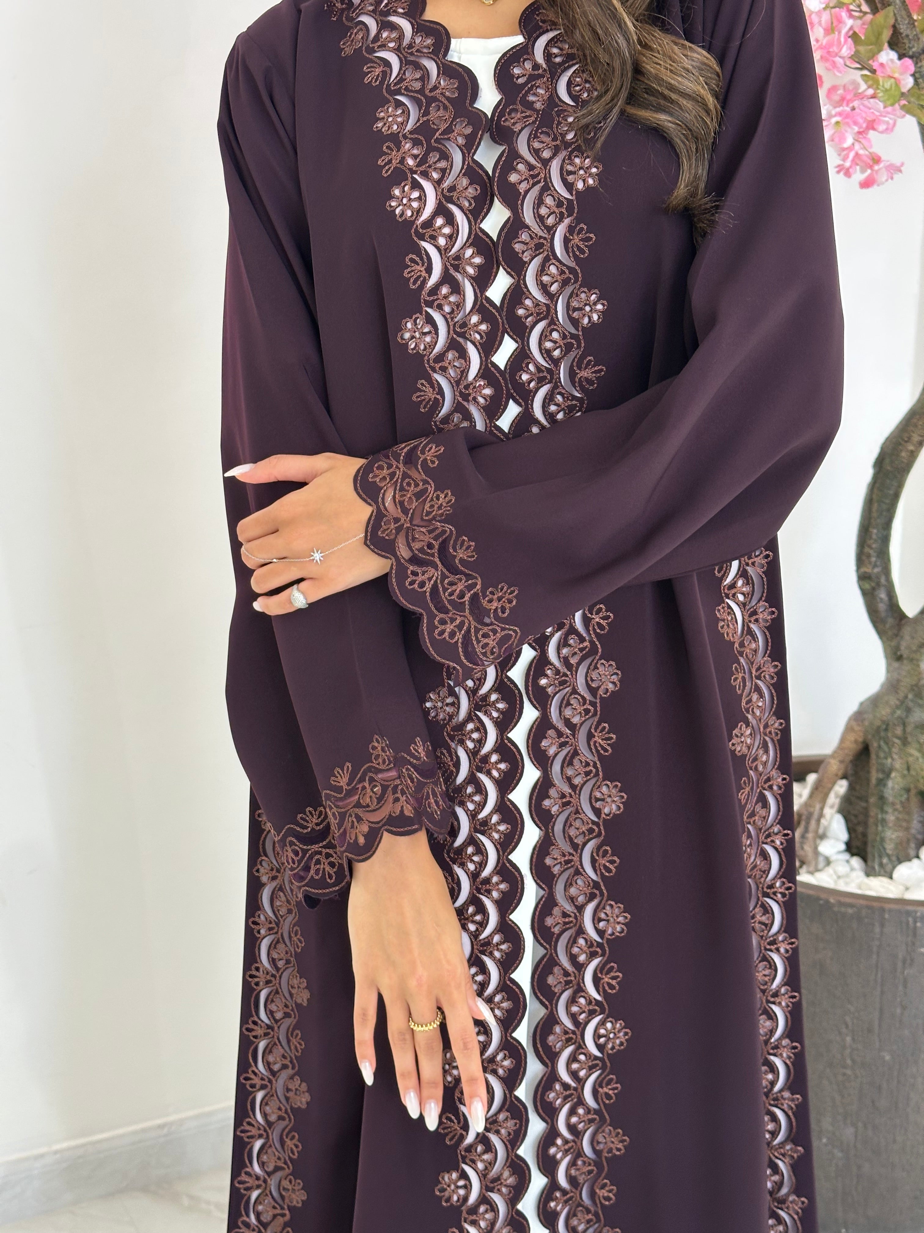 C 1228 Brown Lace Abaya