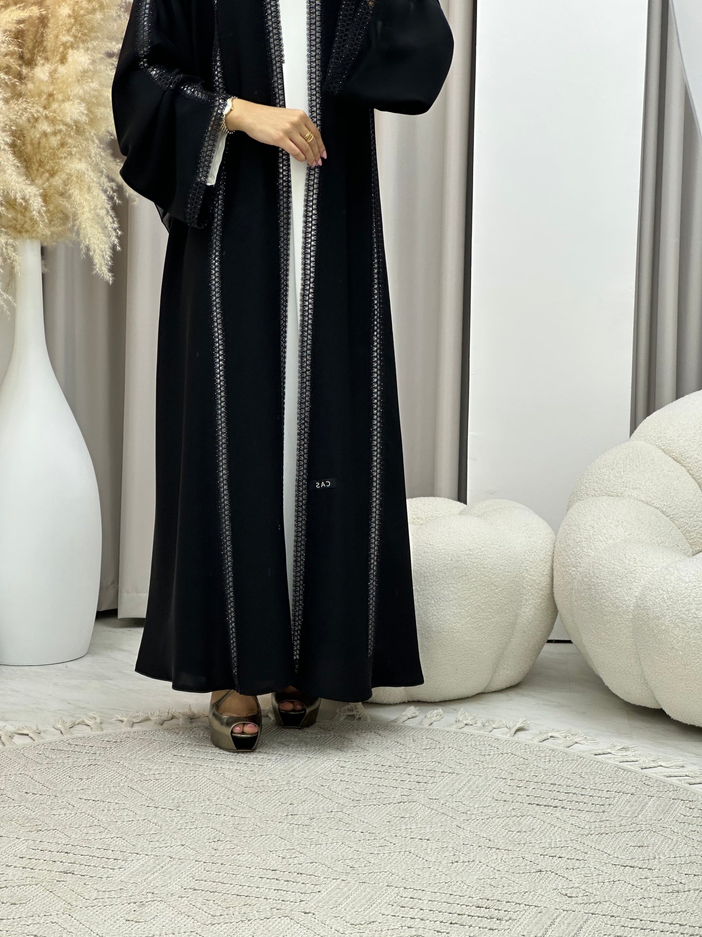 C 0474 Black Classic Lace Abaya