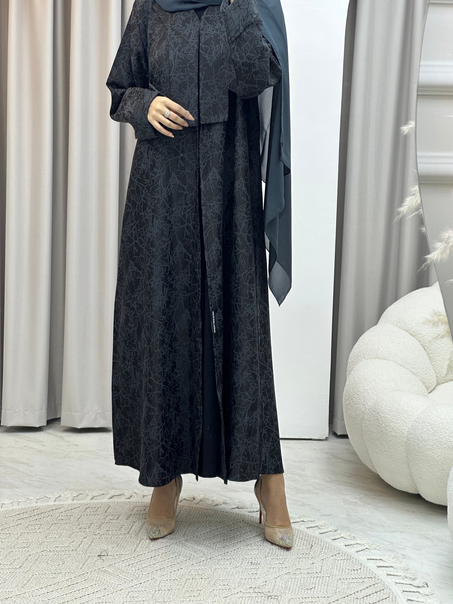 C RTW Branch Winter Grey Coat Abaya