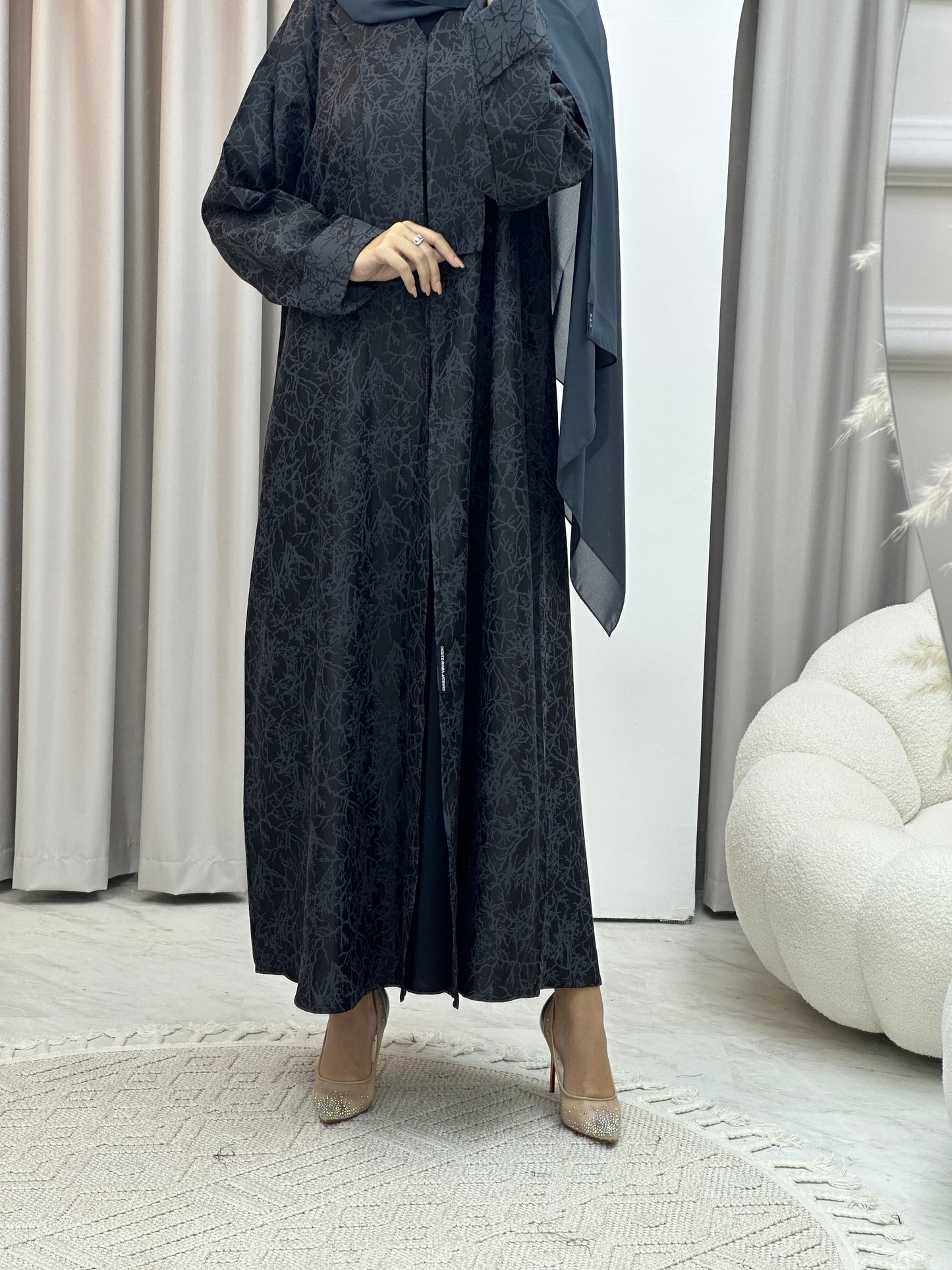 C RTW Branch Winter Grey Coat Abaya